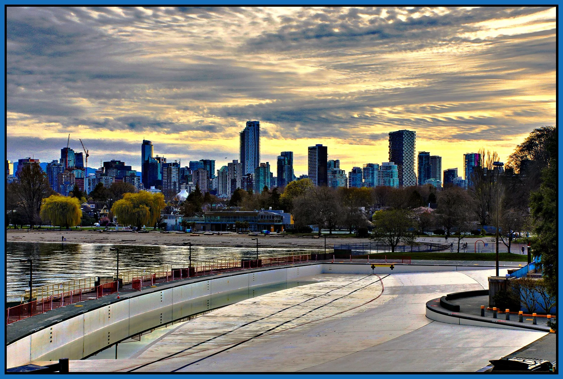 Kits Pool_Apr 7_2022_HDR_5B1748_peVenice_4x6s.jpg