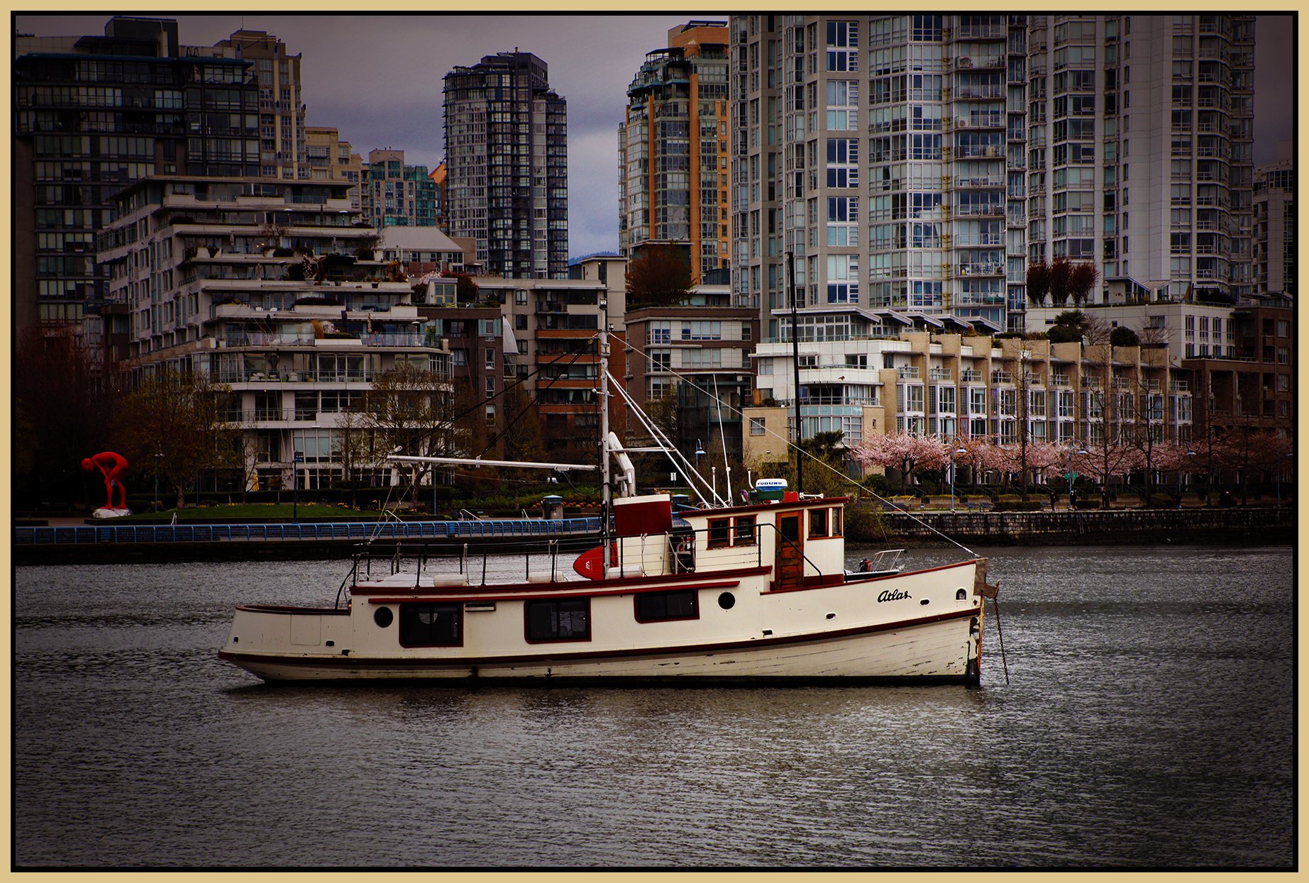 Boat in False Creek_Apr 3_2022_HDR_5B1216_pePopDrkn_4x6s.jpg