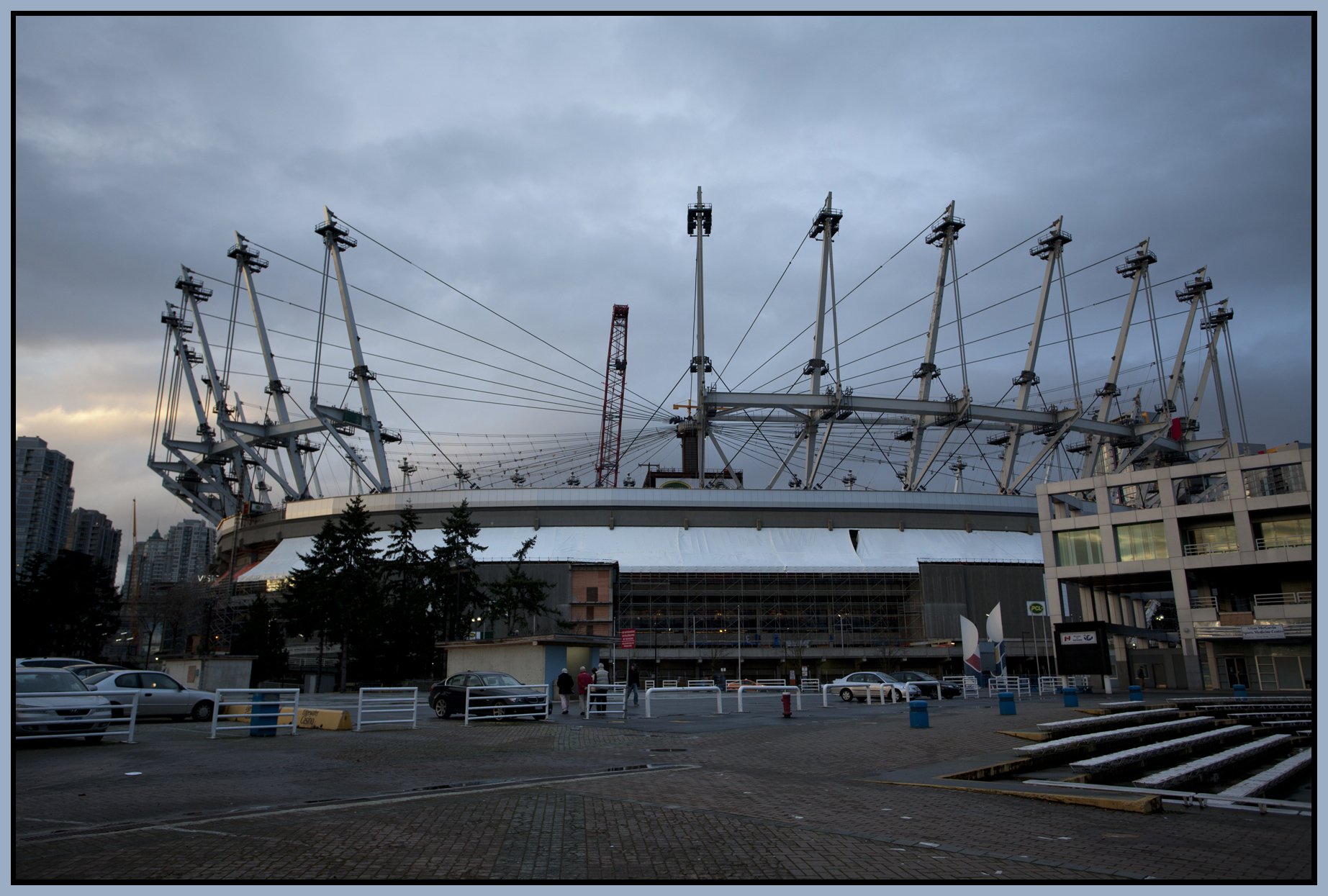 Stadium_Dec 26_2010_6660_4x6s.jpg