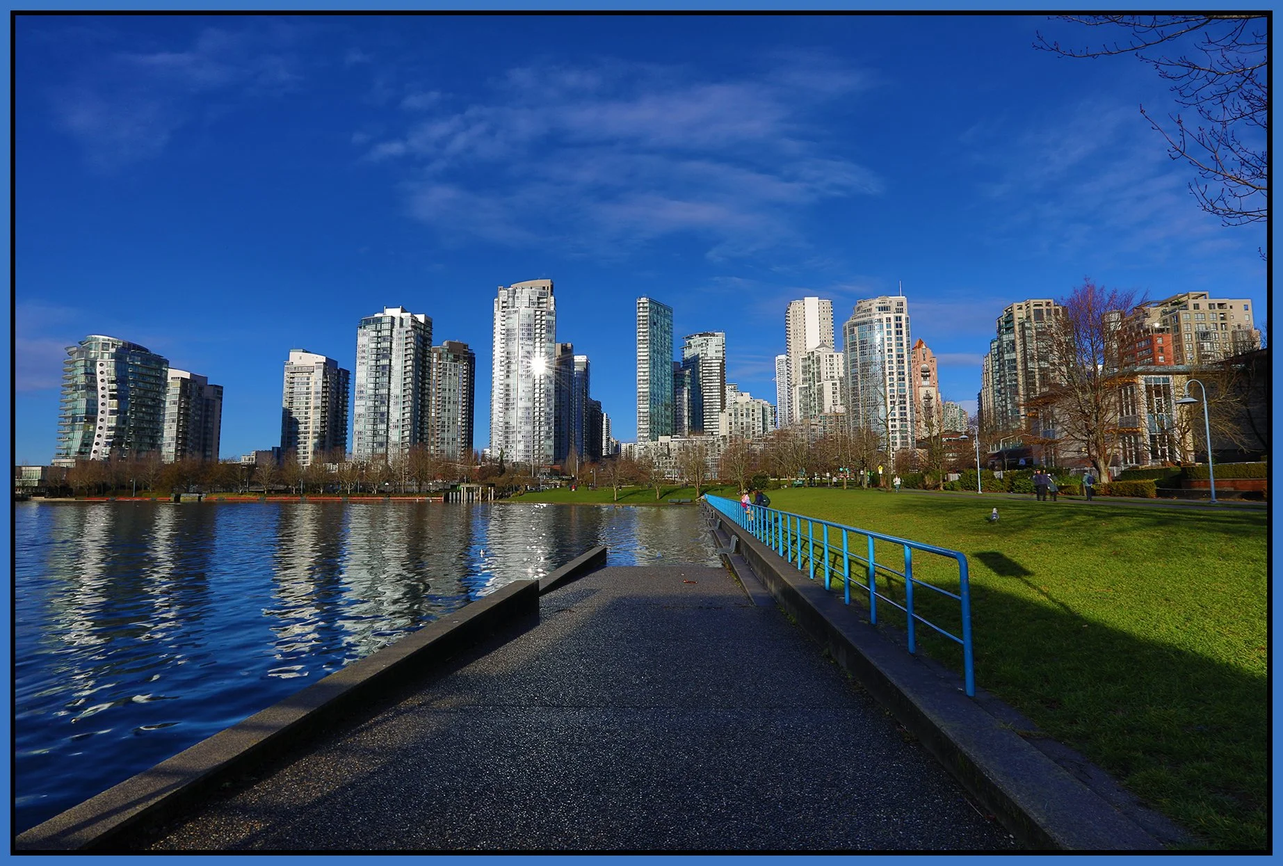 Concord Pacific Rest Stop LkgN High Tide_Dec 18_2024_HDR_5E6905_4x6s.jpg