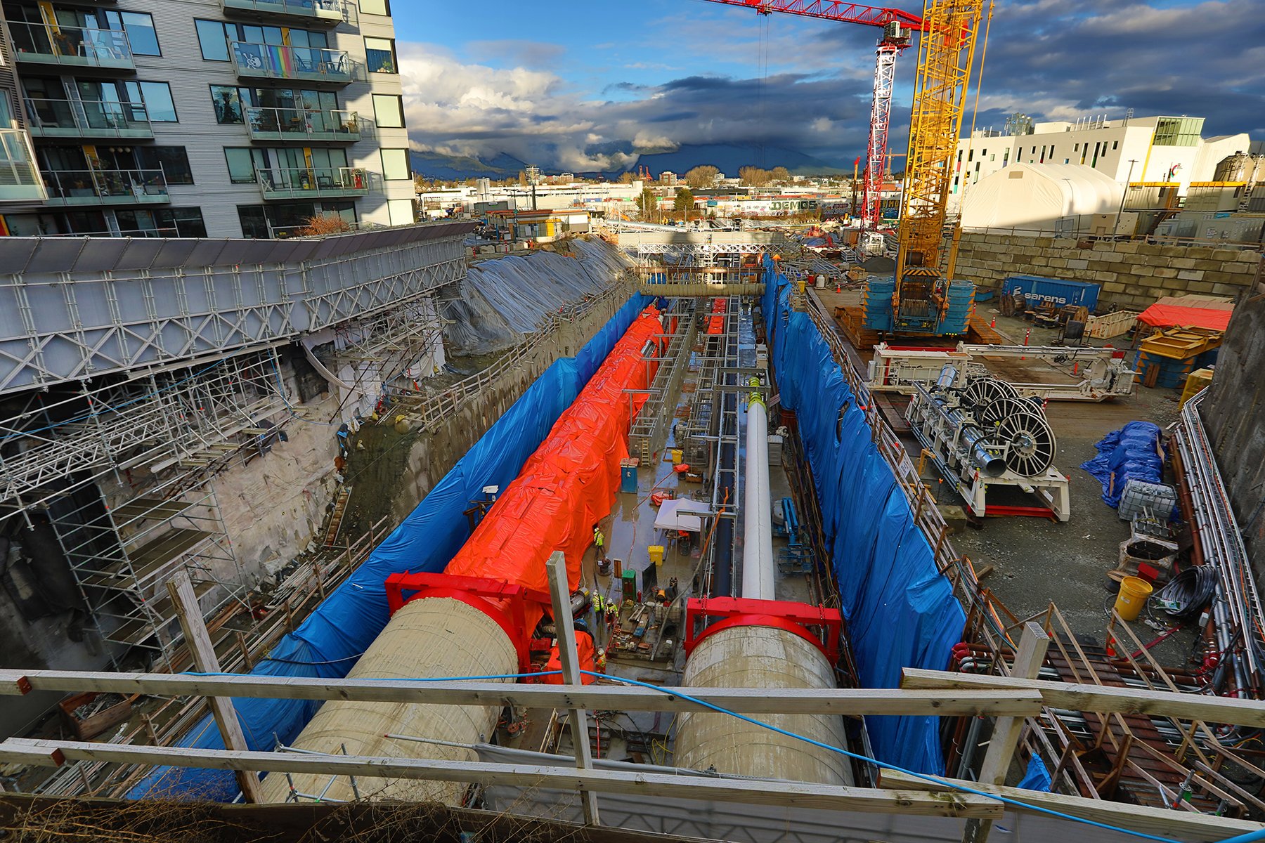 GNW Broadway Subway Cont_Dec 28_2022_HDR_5D1735_4x6.jpg