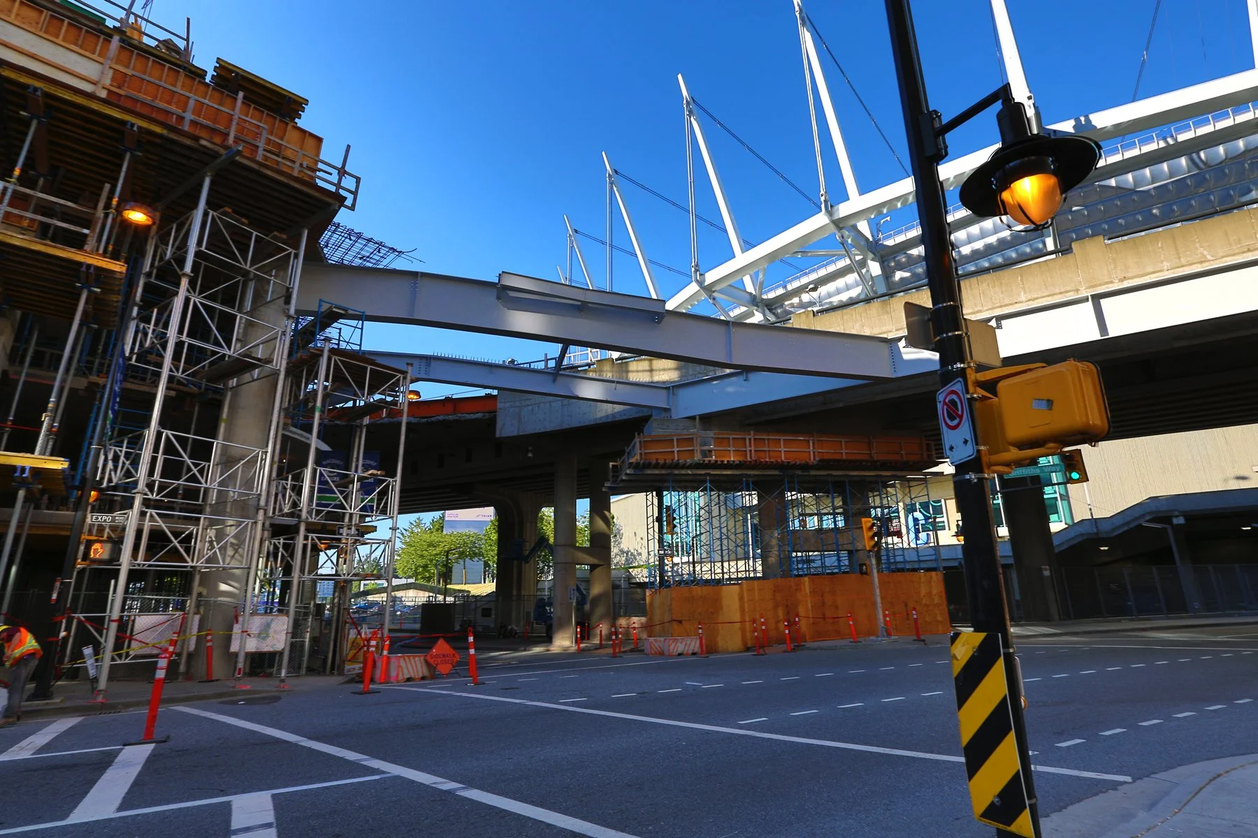 Expo Blvd Const_Jul 23_2013_HDR_B5945_4x6.jpg