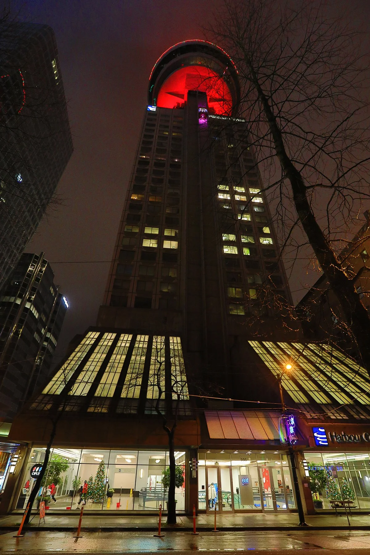 Harbour Centre W Hastings_Dec 24_2021_HDR_5A4234_4x6.jpg