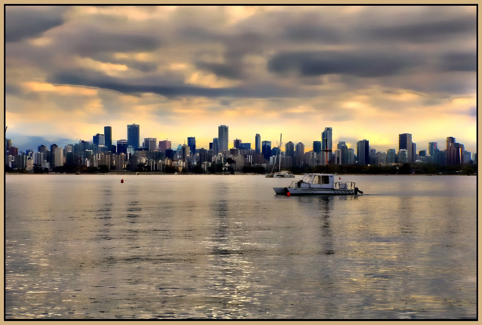 Vancouver from Jericho Beach_Sep 30_2026_HDR_4L3808_peHyperstrip_Hdr2013_1_4x6s.jpg