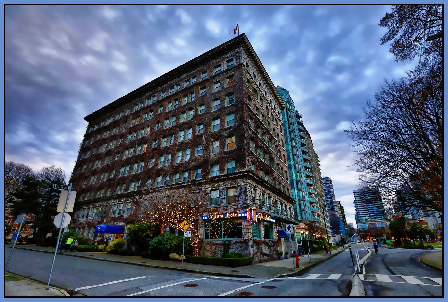 Sylvia Hotel_Feb 9_2023_HDR_5D3666_peHypereal_4x6s.jpg