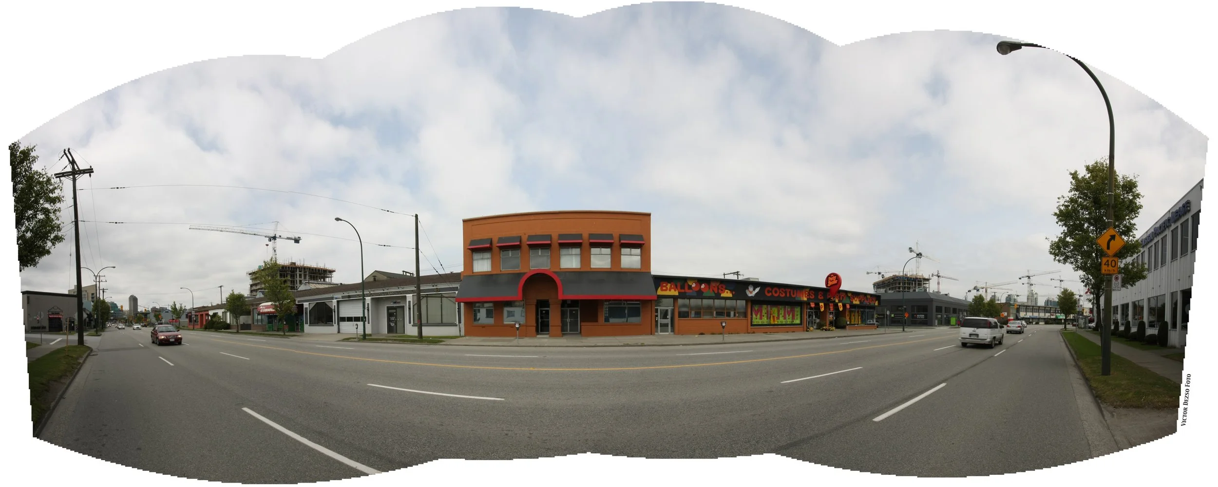 2nd AveW_May08_6250_Pan_4x10.jpg