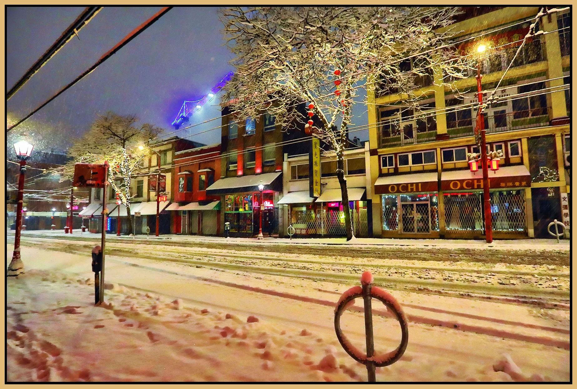 Chinatown 121 E Pender St in Snow_Jan 17_2024_HDR_4H0632_peShdngCntrst_FlattnHistgrm_4x6s.jpg