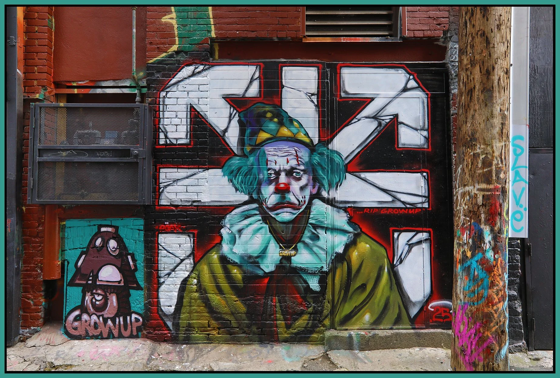 Ashtrey Alley Graffiti_May 23_2025_HDR_5F3045_4x6s.jpg