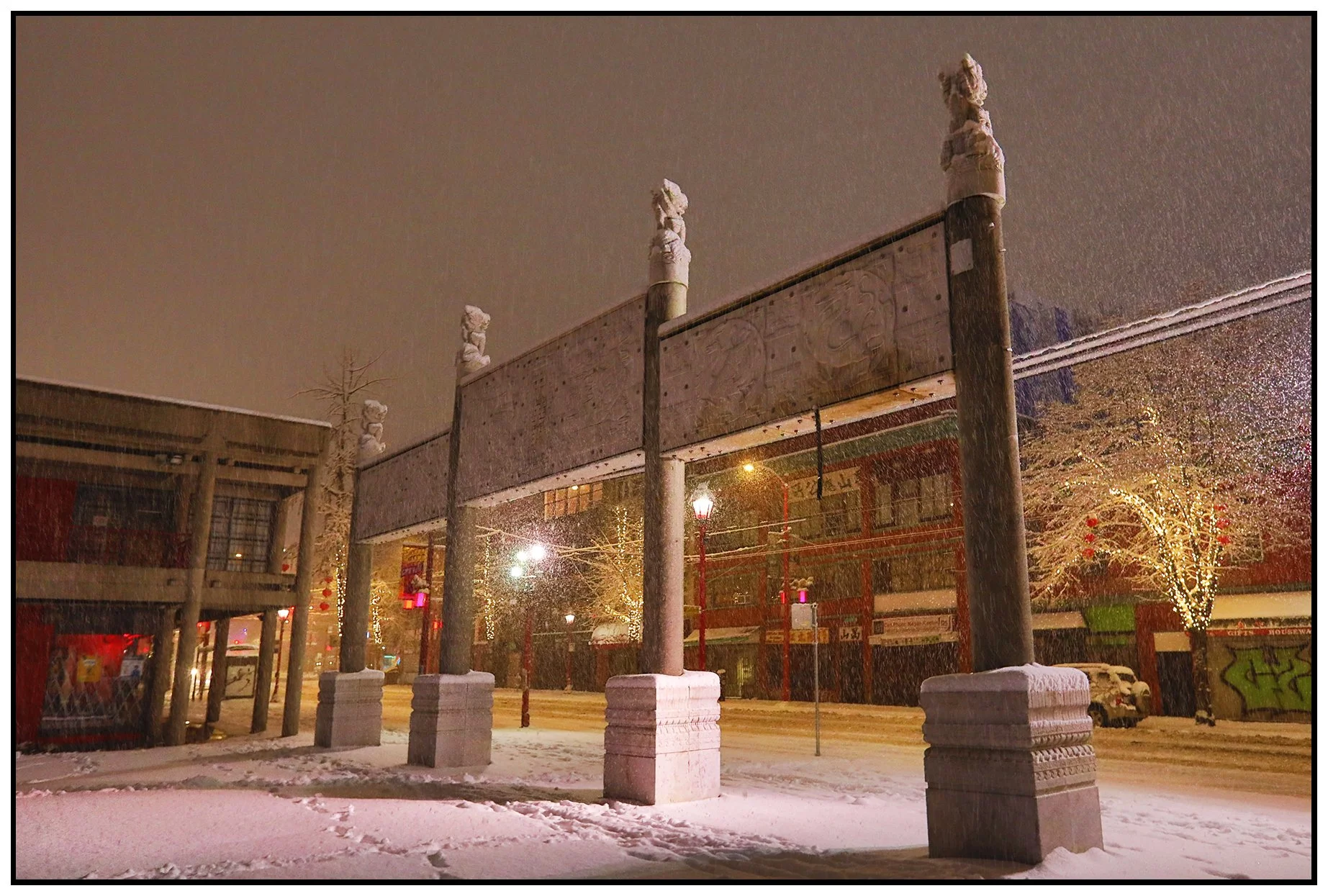 Chinatown Gate_50 W Pender in the Snow_Jan 17_2024_HDR_4H0688_4x6s.jpg