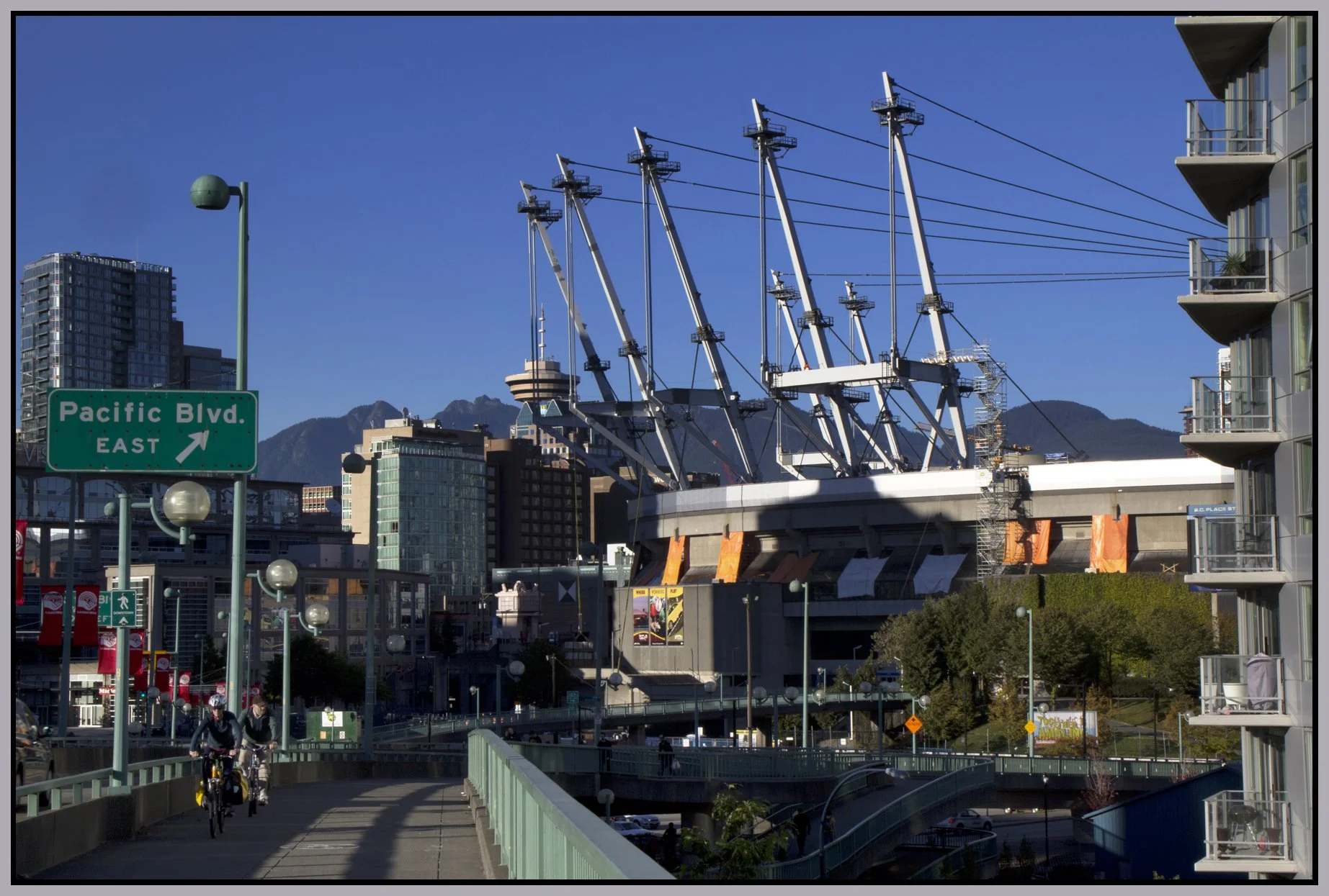 Stadium_Sep 30_2010_0085_4x6s.jpg