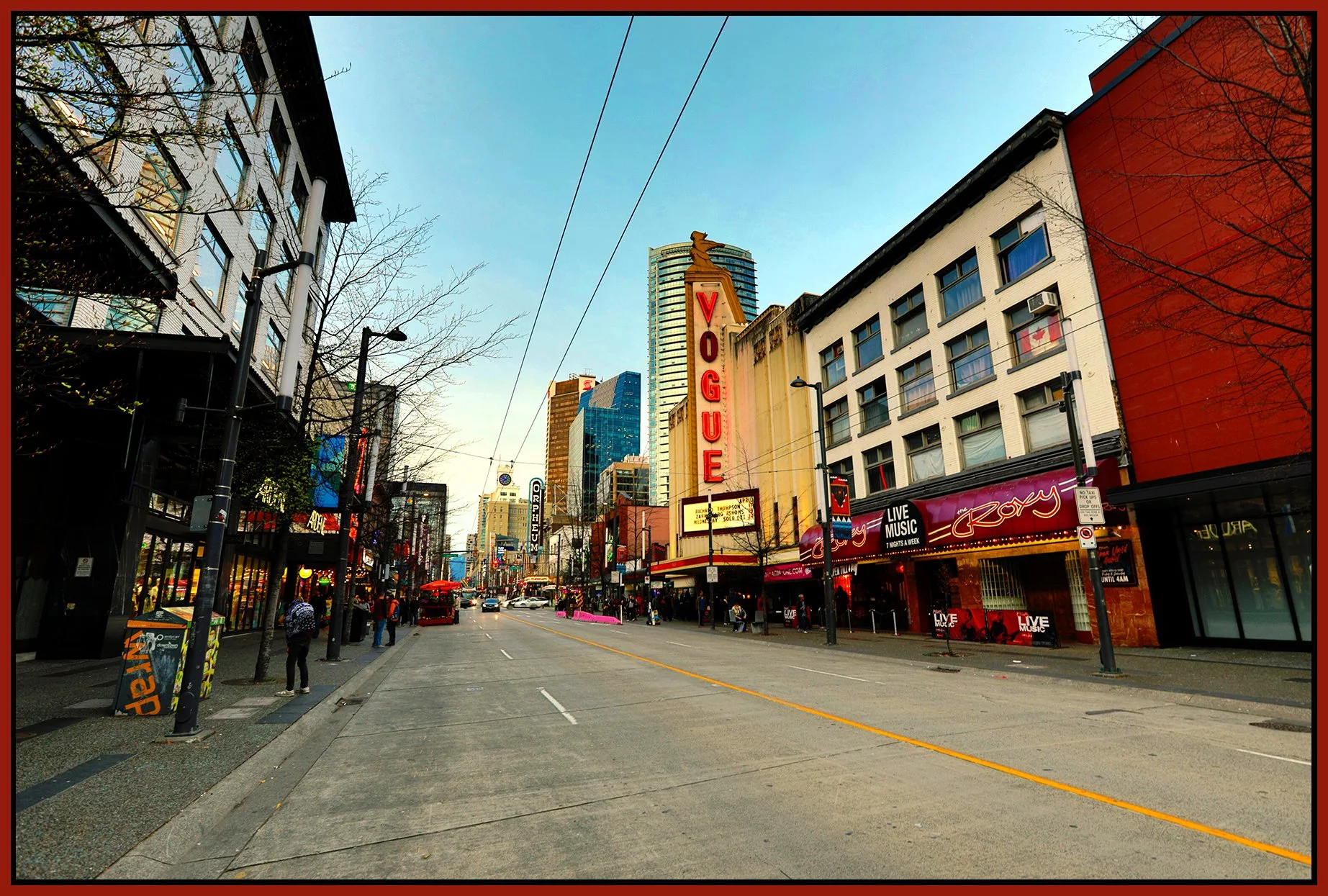 950 Granville St.LkgN_Apr 17_2026_HDR_4L2124_peLevelCorrect_Pop_4x6s.jpg