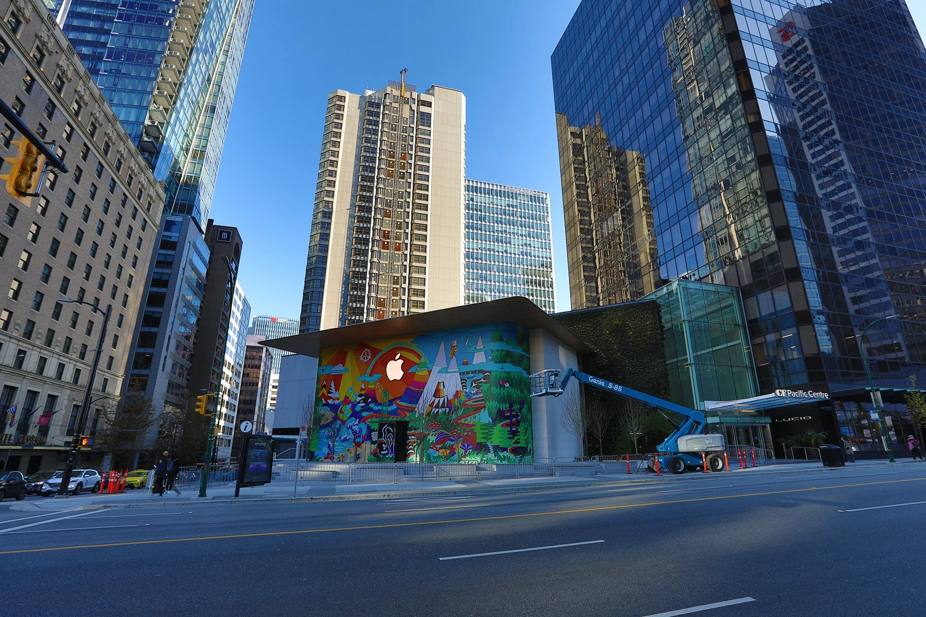Pacific Centre Const_Nov 13_2022_HDR_5C5646_4x6.jpg