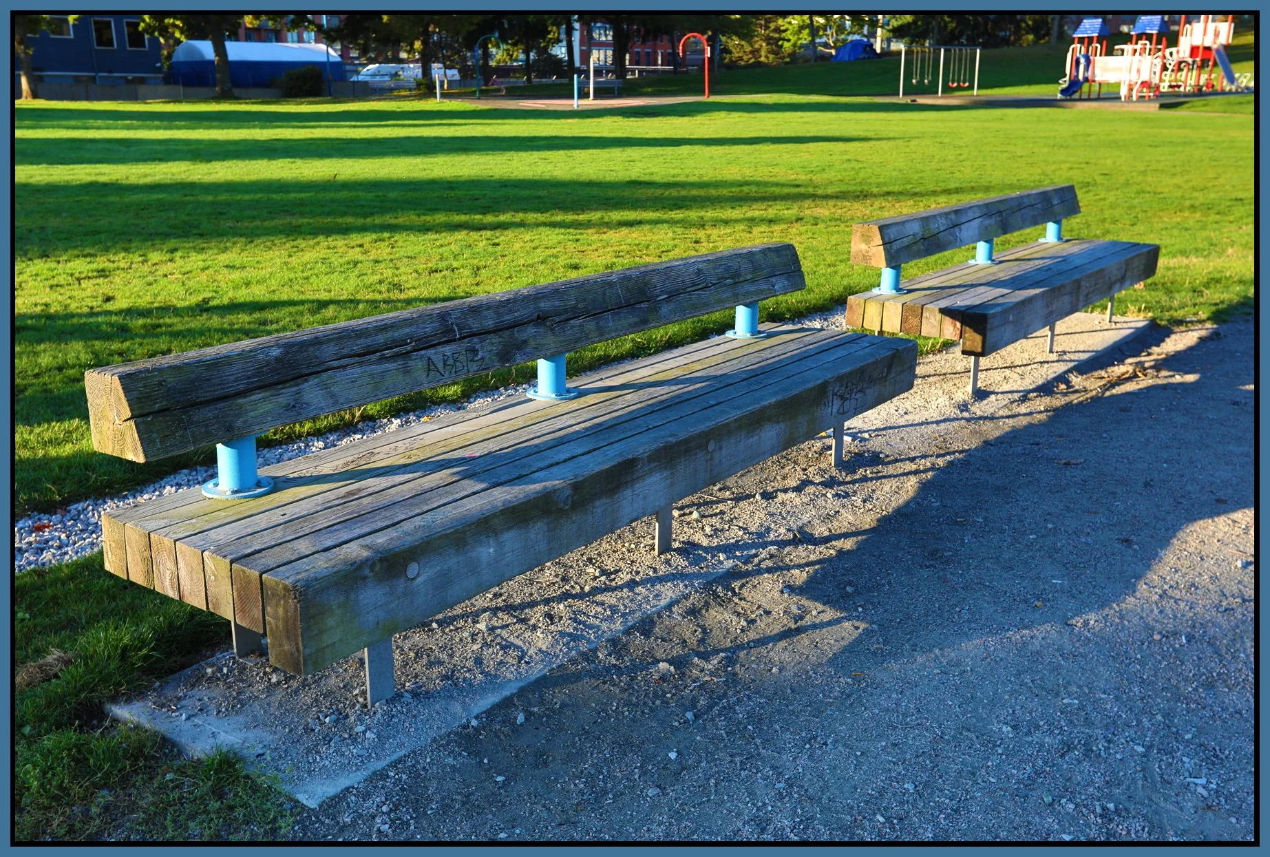 Bench in Crab Pk_Oct 3_2017_HDR_B8018_4x6s.jpg