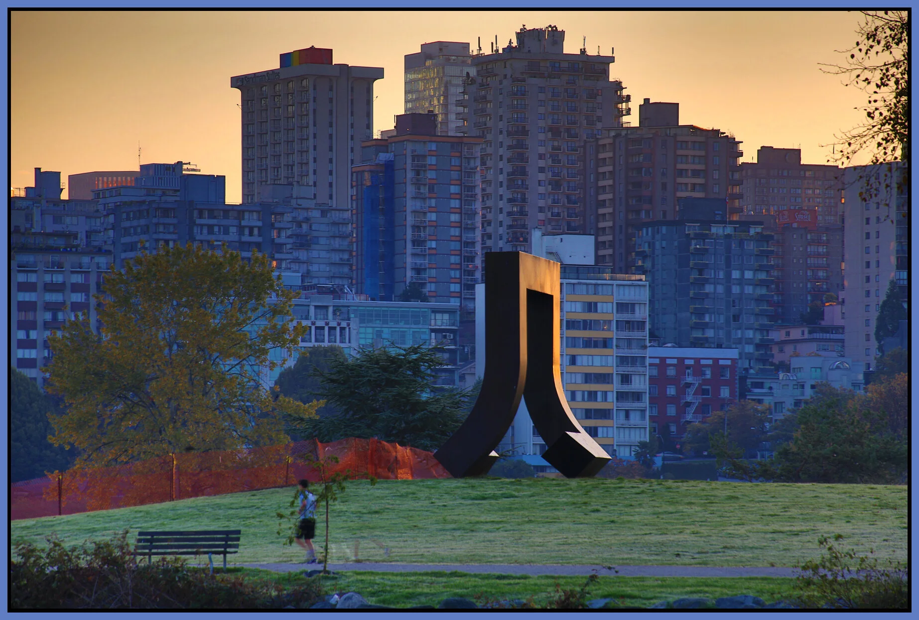 Vanier Pk Art_Oct 1_2015_HDR_H9963_4x6s.jpg
