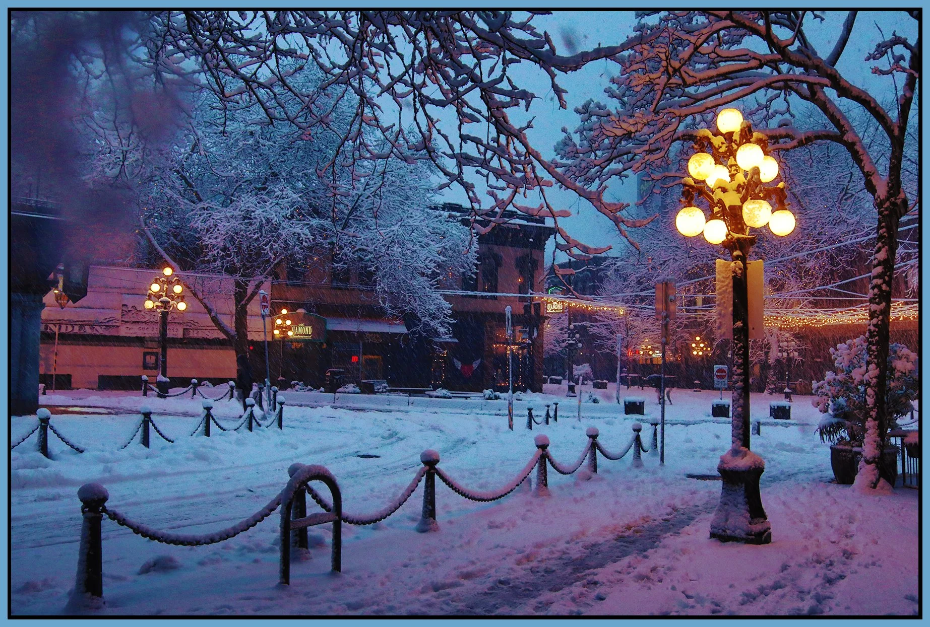 Gastown Maple Tree Sq in Snow_Jan 17_2024_HDR_5E3748_4x6s.jpg