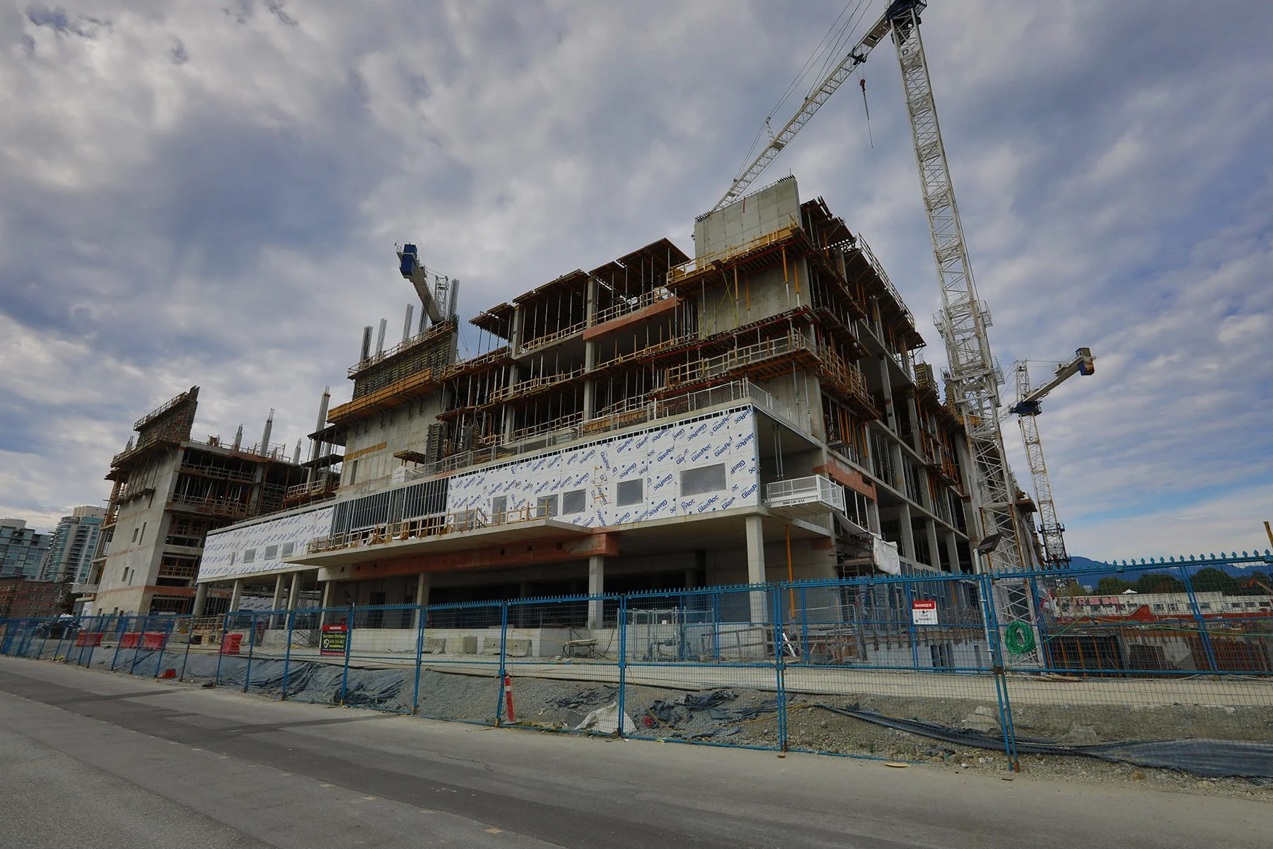 New St.Pauls Hospital Const_Sep 10_2023_HDR_5C6032_4x6.jpg