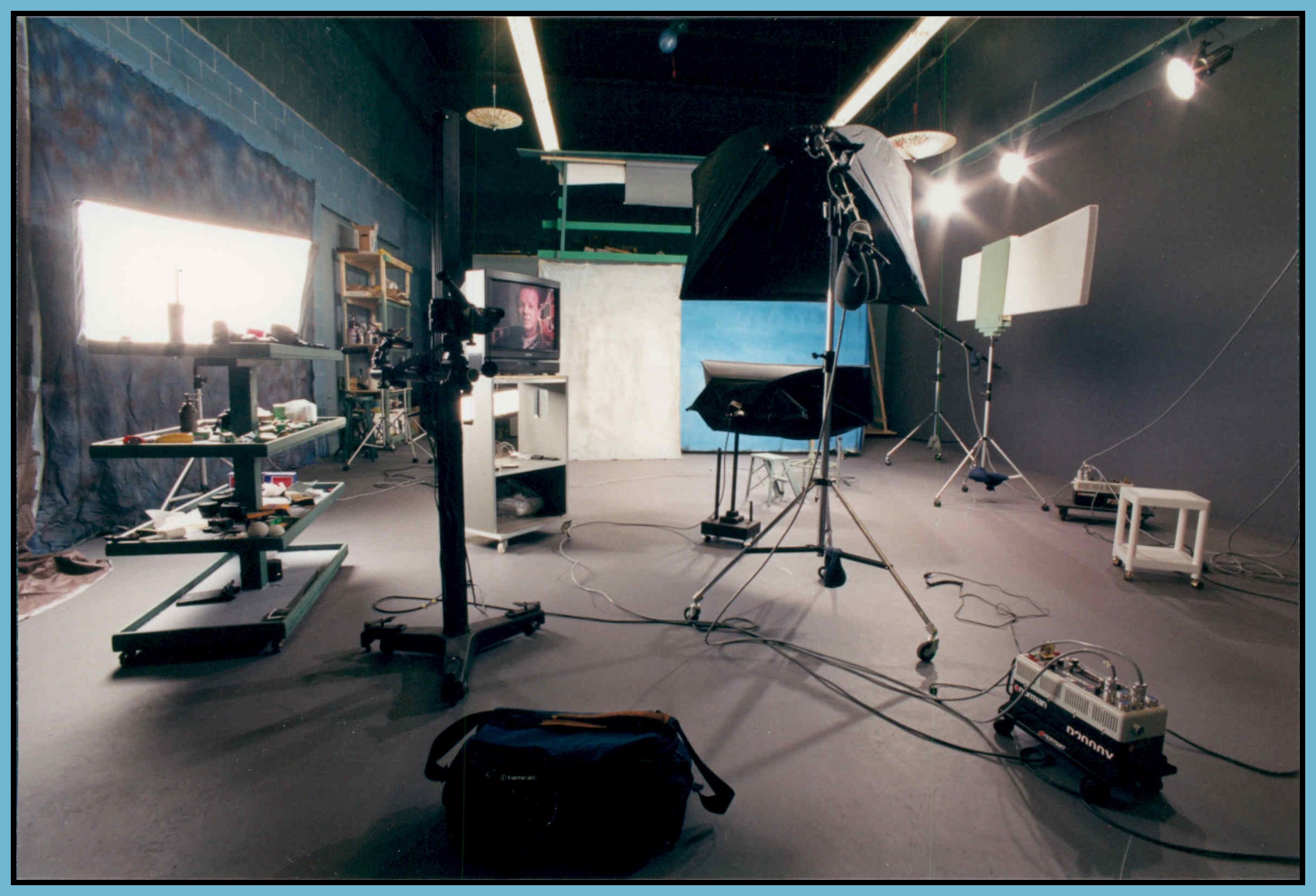 2741 Skeena St Studio_Mar 1990_0008_4x6s.jpg