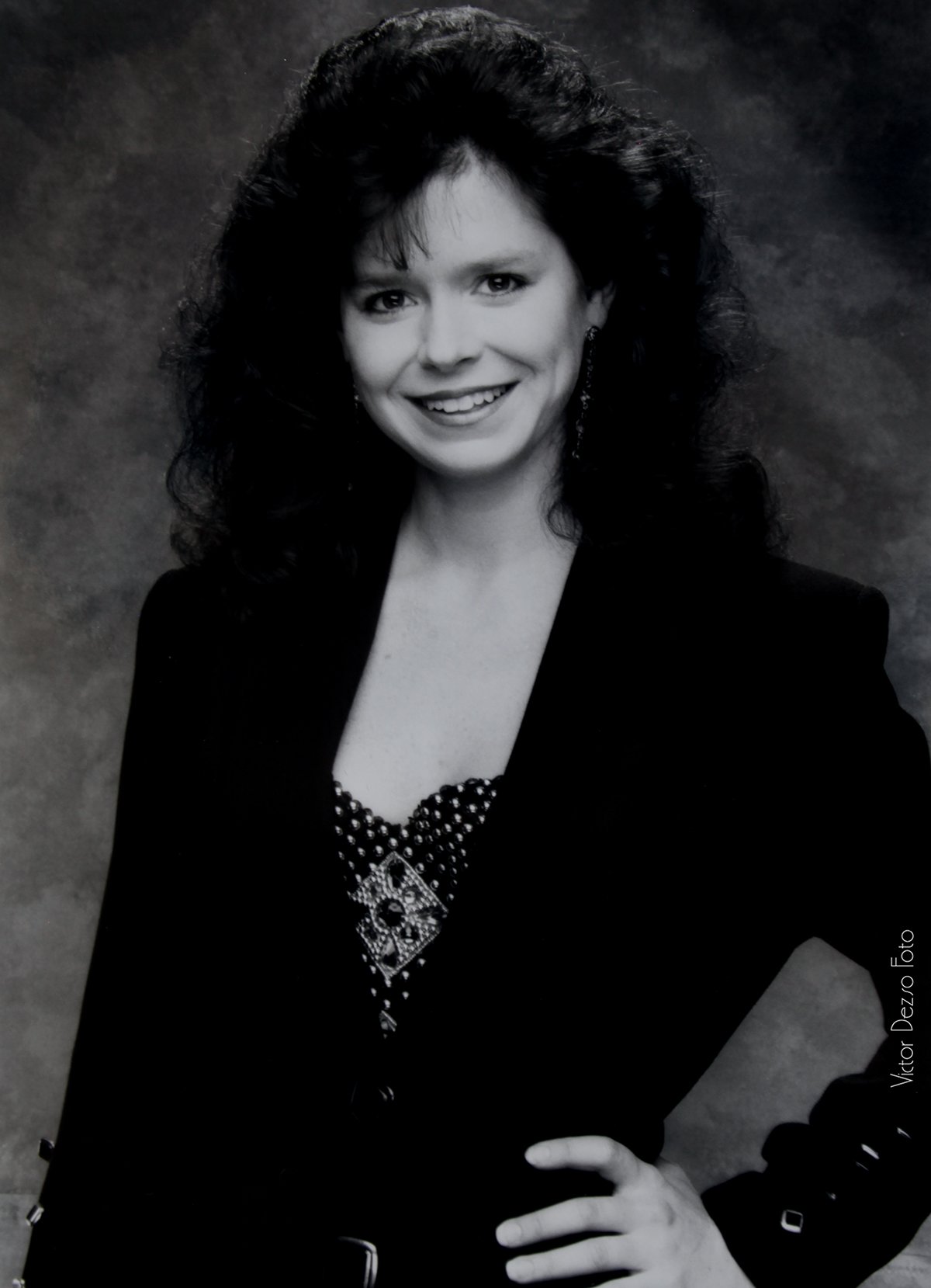 1990's_6108_4x6.jpg