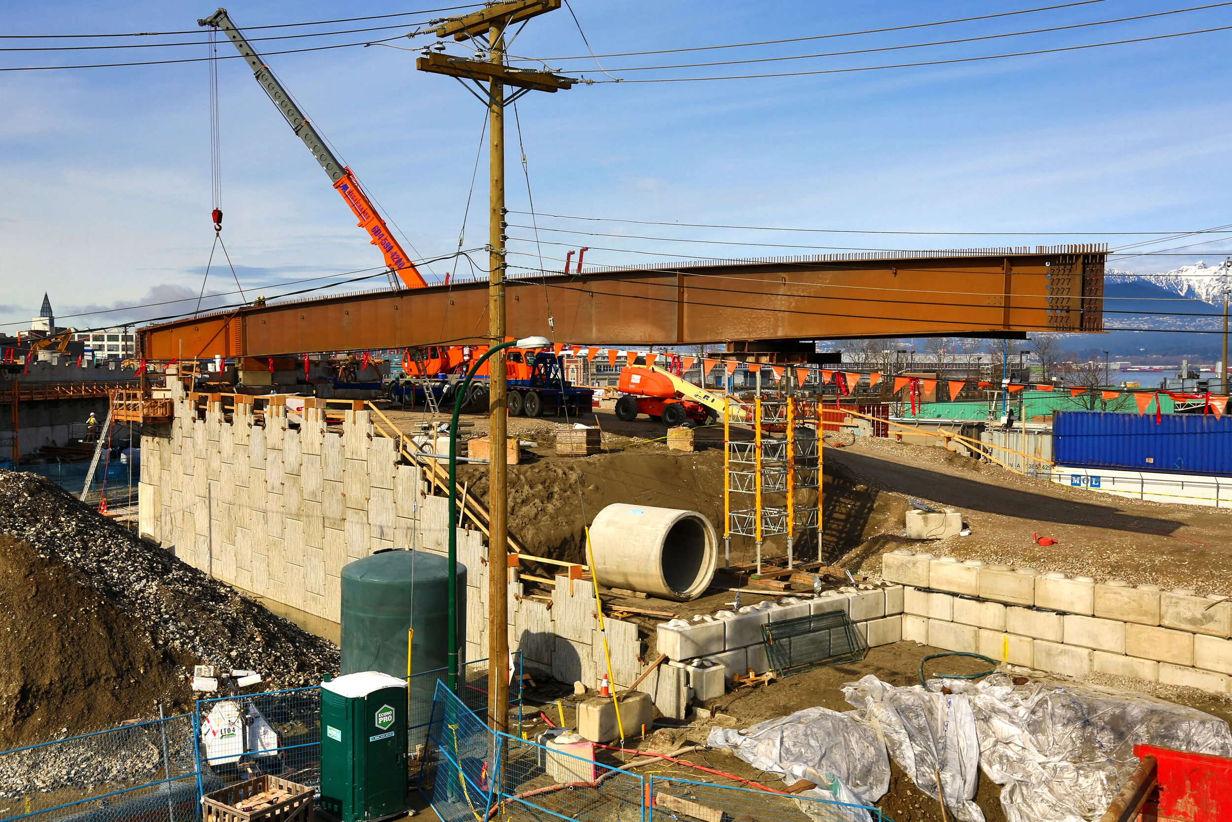 Powell Const_Feb 26_2014_HDR_E1610.jpg