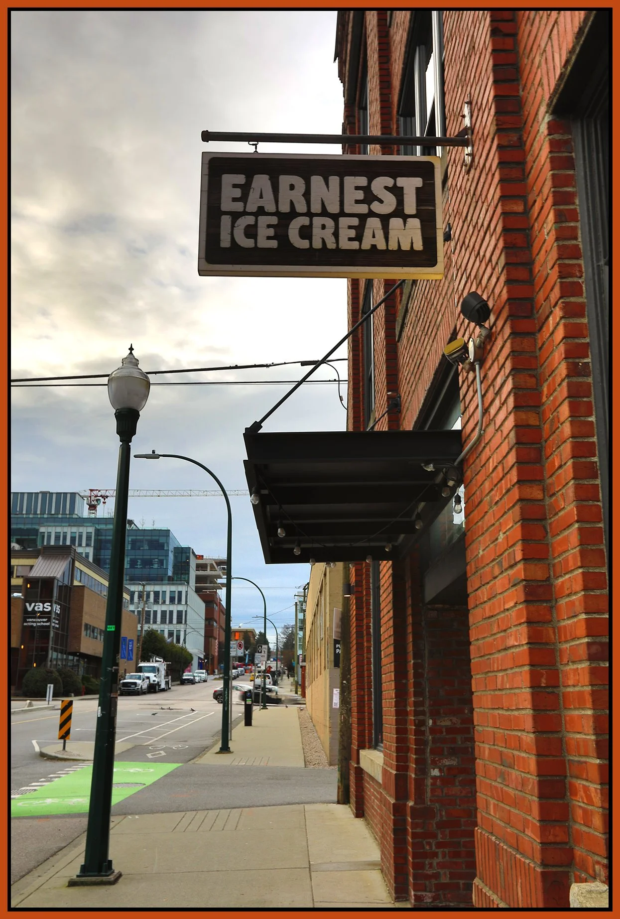 Earnest Ice Cream Sign_Feb 18_2024_HDR_4H3699_4x6s.jpg
