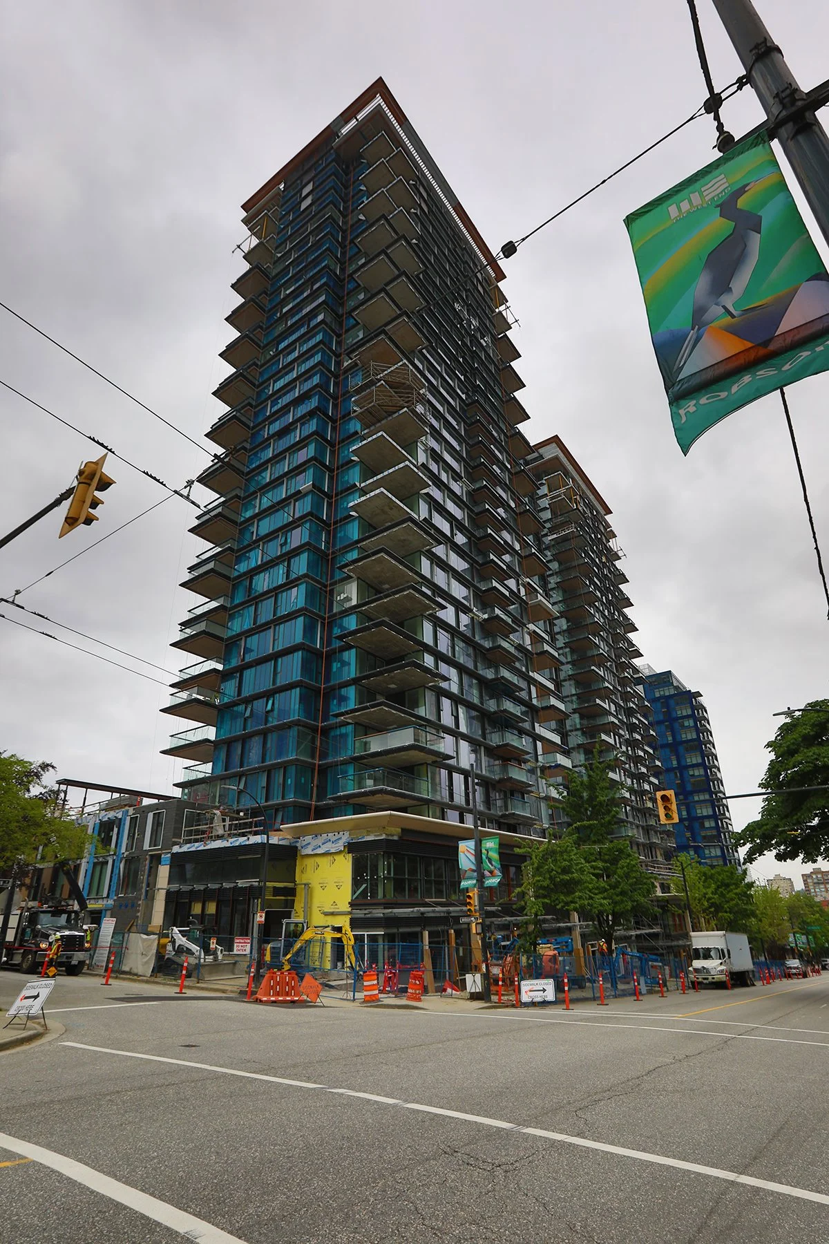 Robson Landmark Const_May 23_2023_HDR_5C9958_4x6.jpg