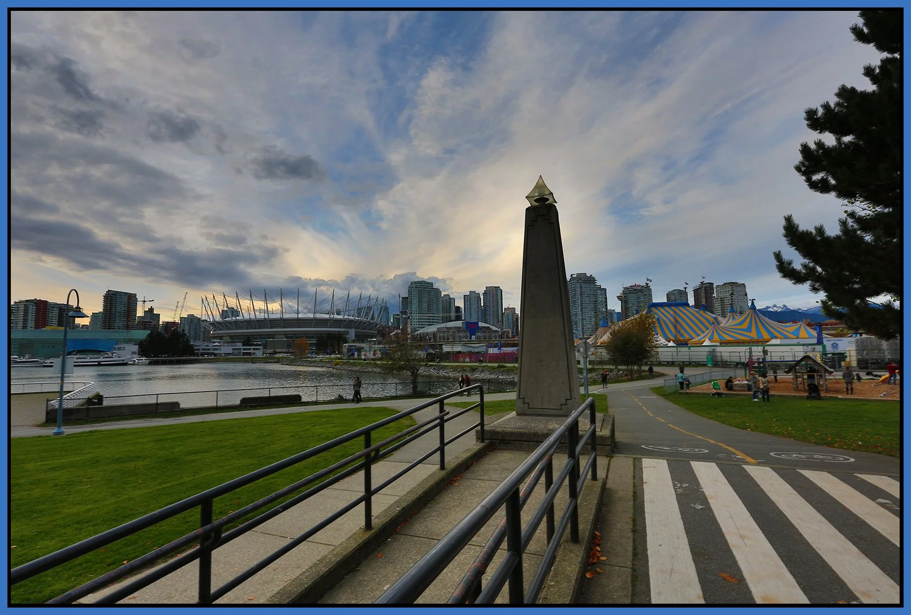 Creekside Park LkgNW_Nov 11_2015_HDR_H1462_4x6s.jpg