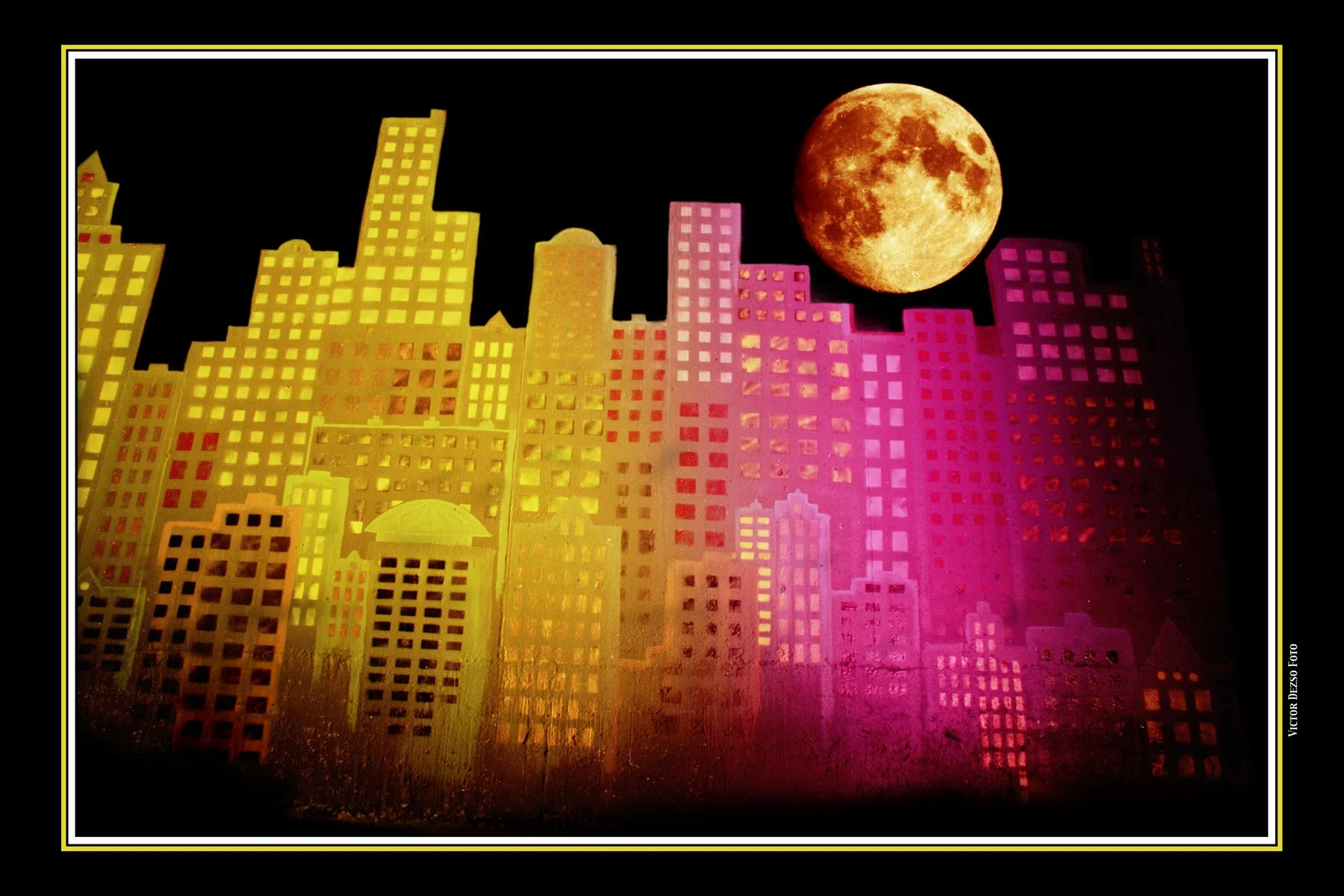 VDF City_and Moon_4x6.jpg