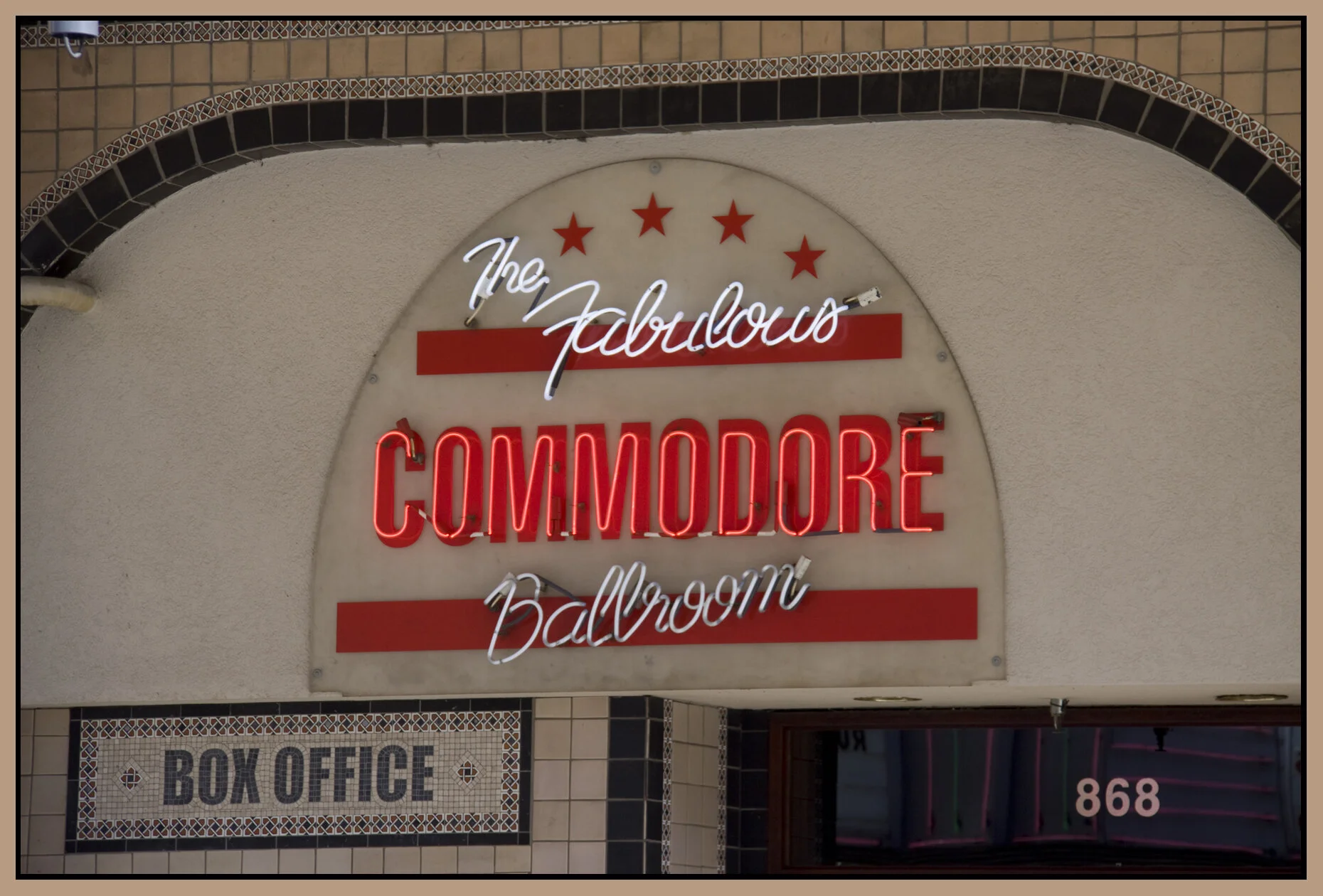 Commodore_Apr 22_2010_3405_4x6s.jpg