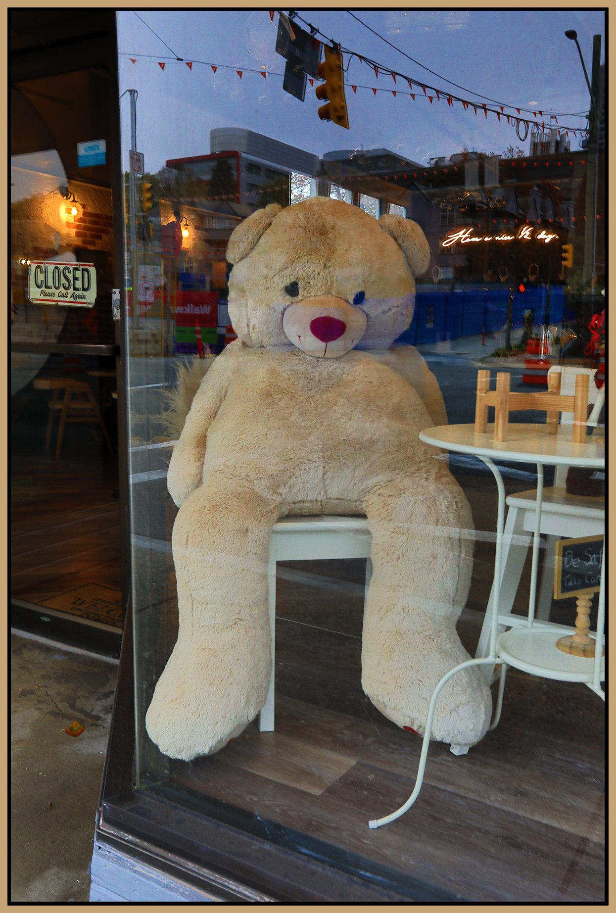 Teddy Bear on Broadway_Oct 22_2023_HDR_5C8180_4x6s.jpg