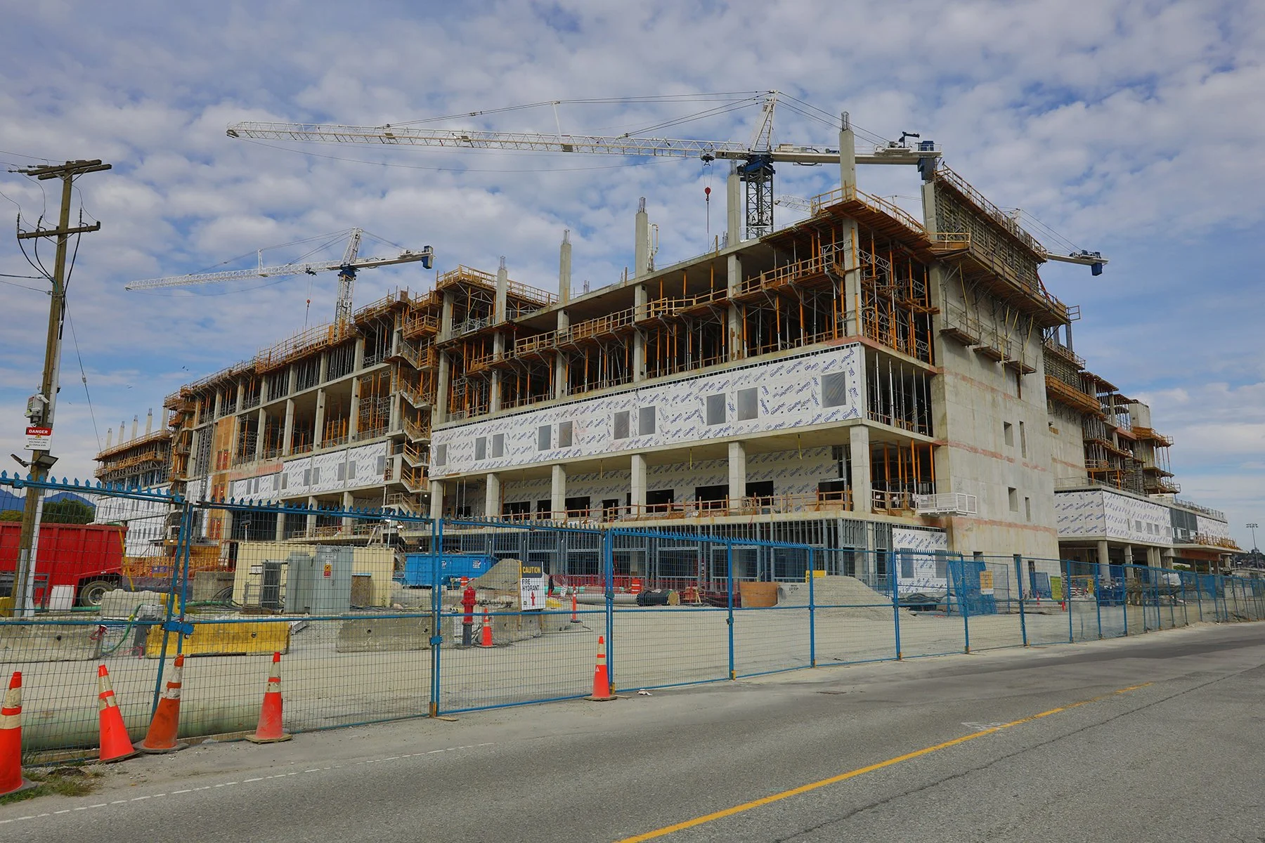 New St.Pauls Const_Sep 10_2023_HDR_5C6016_4x6.jpg