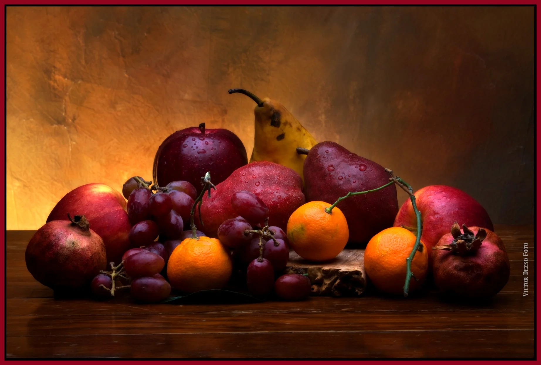 Fruit_XSi_18-55_1990's_1328velv_4x6s.jpg