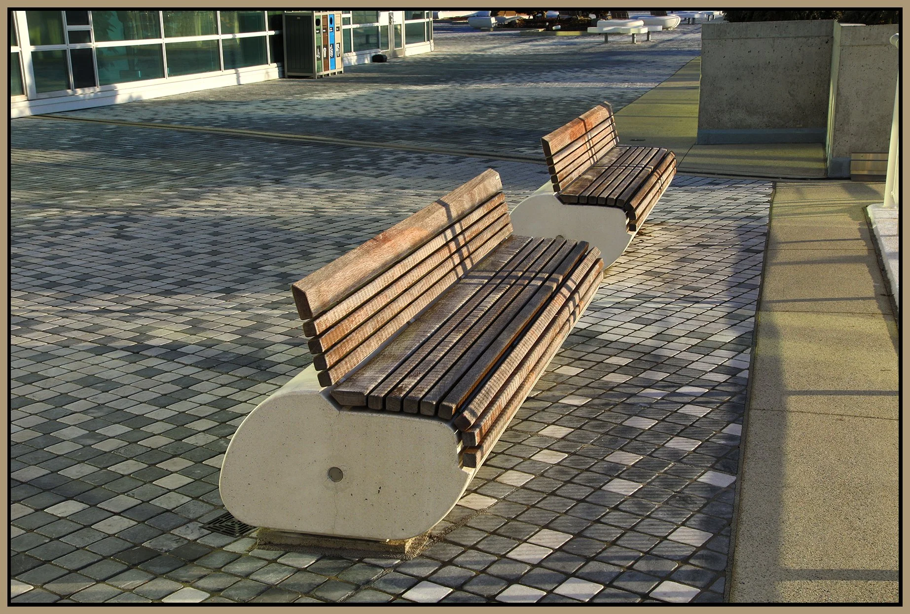 Canada Place Benches_Nov 24_2022_HDR_4H5146_4x6s.jpg