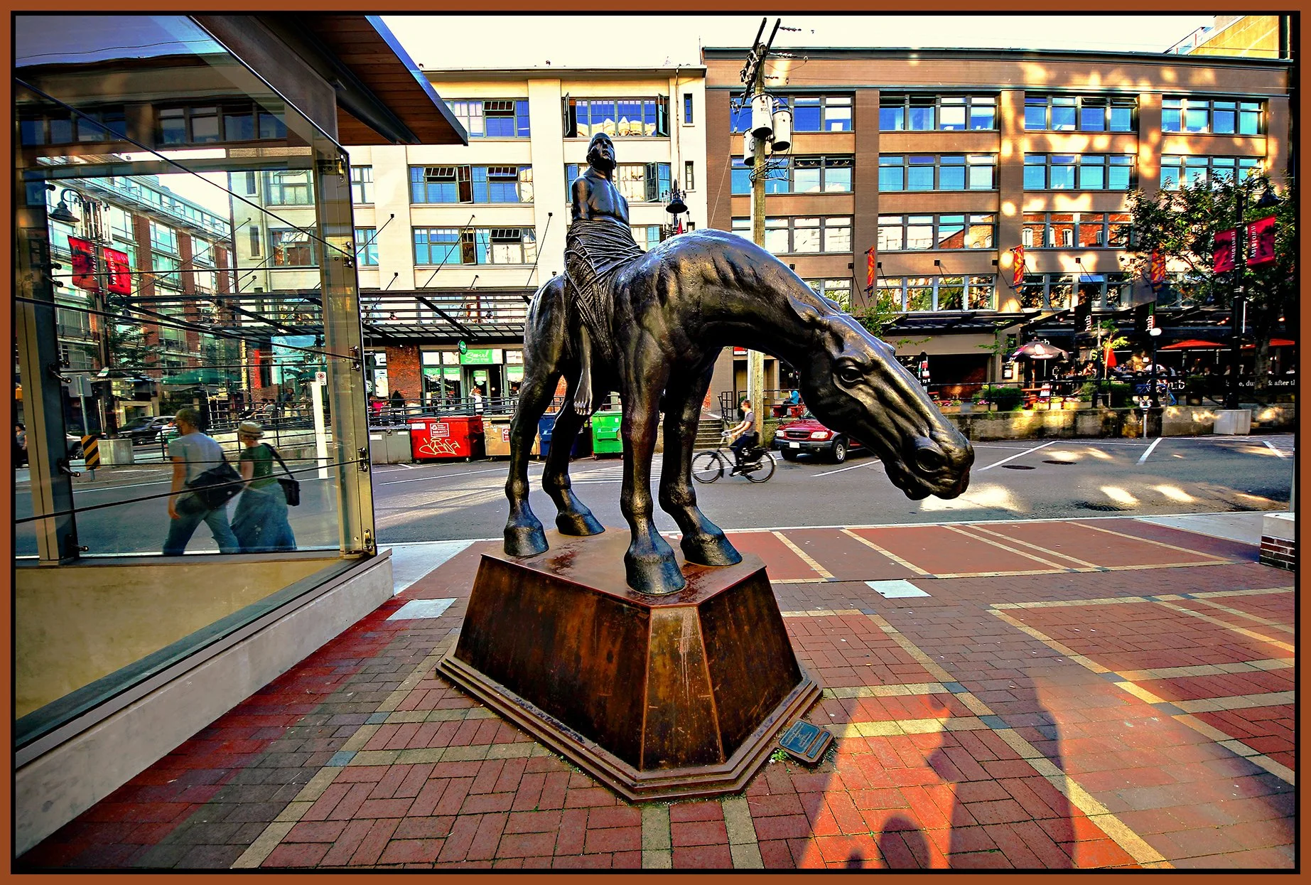 Yaletown Art_Jul 6_2011_HDR_2014_peHyperealSepDrkn_Venice_4x6s.jpg