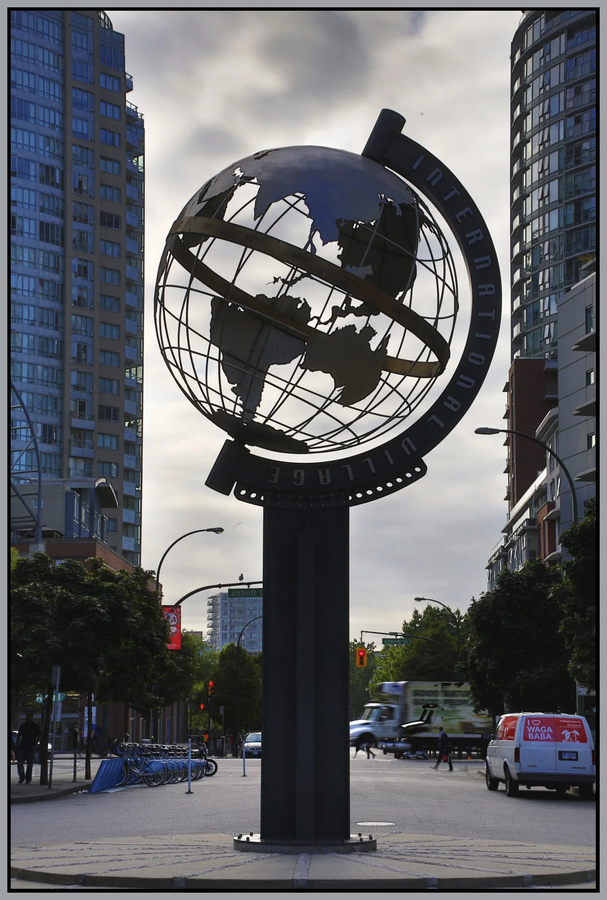 Keefer Place Art_ Jul 11_2017_HDR_L7783_4x6s.jpg