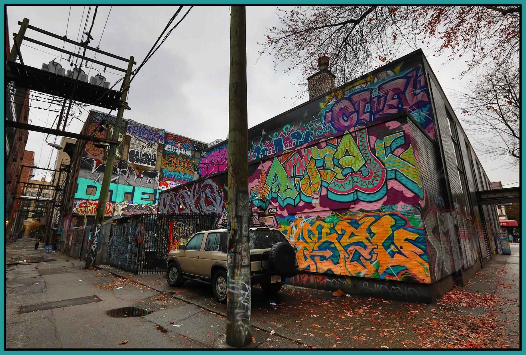 Columbia St Alley Graffiti_Nov 10_2020_HDR_4G3576_4x6s.jpg