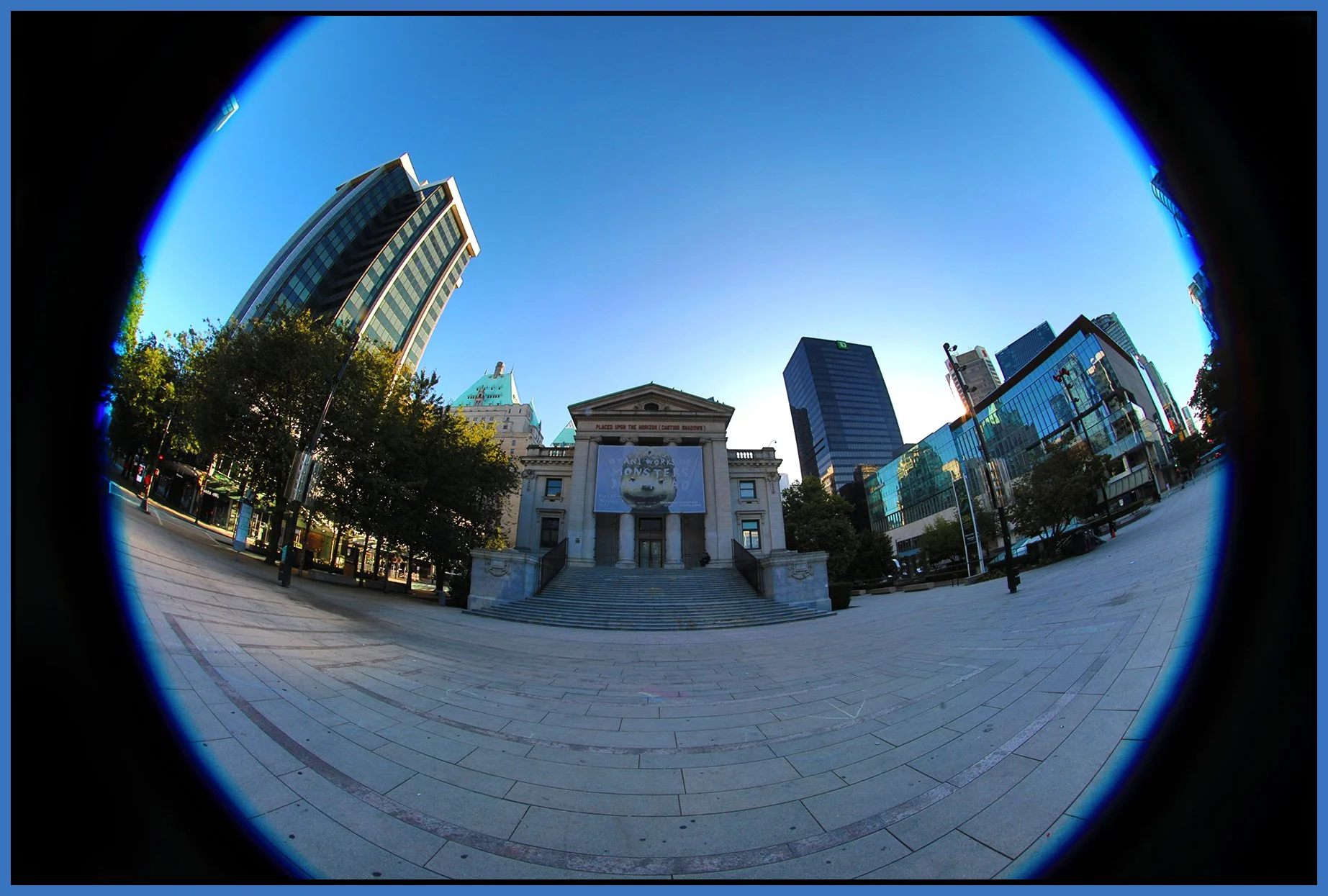 Robson Square LkgN_Jun 29_2025_HDR_5F4479_4x6s.jpg