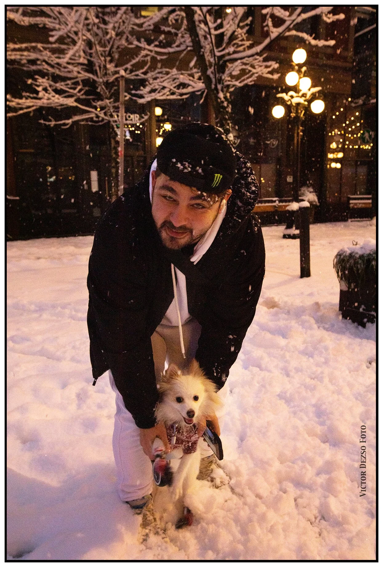 Lilly & Anderson in the Snow_Jan 17_2024_CR24H0978_4x6s.jpg