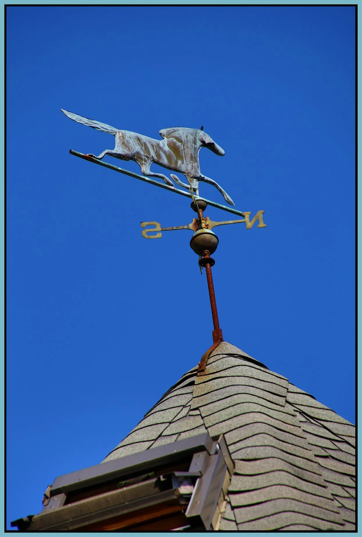 Charles Dr WeatherVane_May 3_2015_HDR_F8981_4x6s.jpg