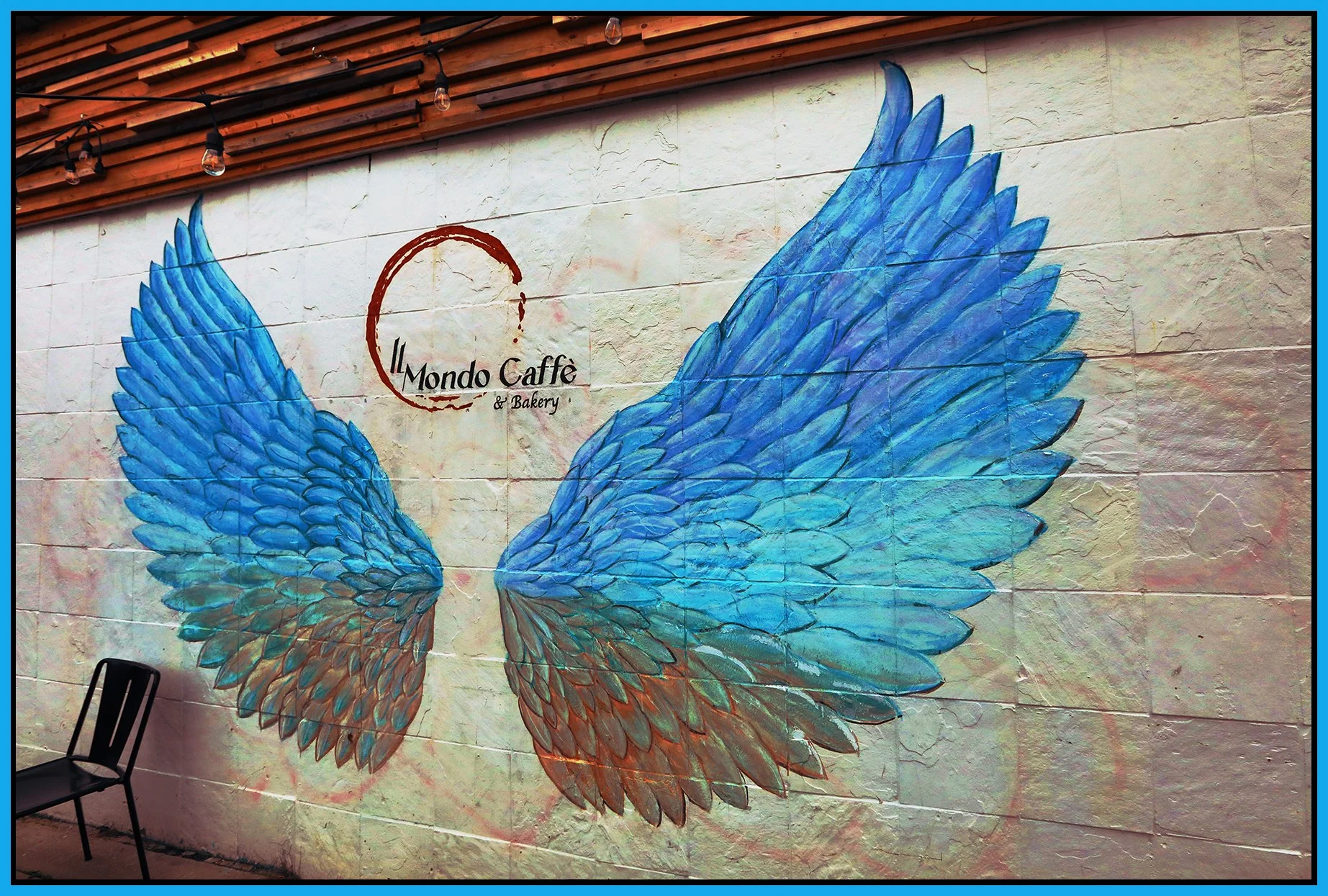 1858 Commercial Dr Il Mondo Caffe Mural_Dec 8_2024_HDR_5E6585_peFlttnHistgrm_4x6s.jpg
