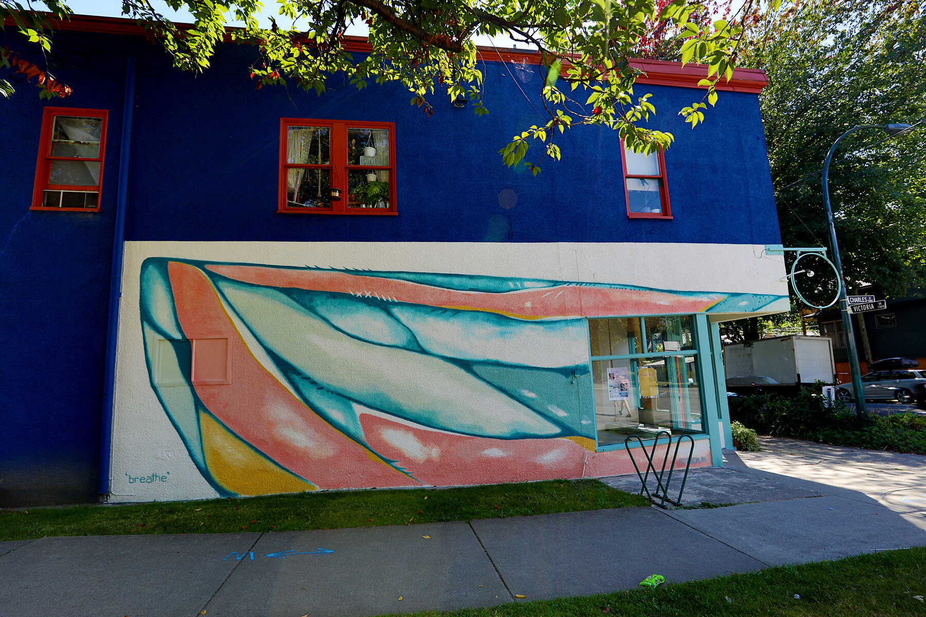 1302 Victoria Dr Mural_Aug 18_2020_HDR_4G1441_4x6.jpg