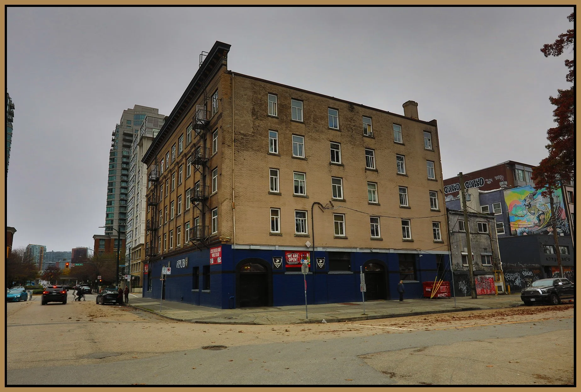 Ivanhoe Pub_Oct 22_2023_HDR_5C8436_4x6s.jpg