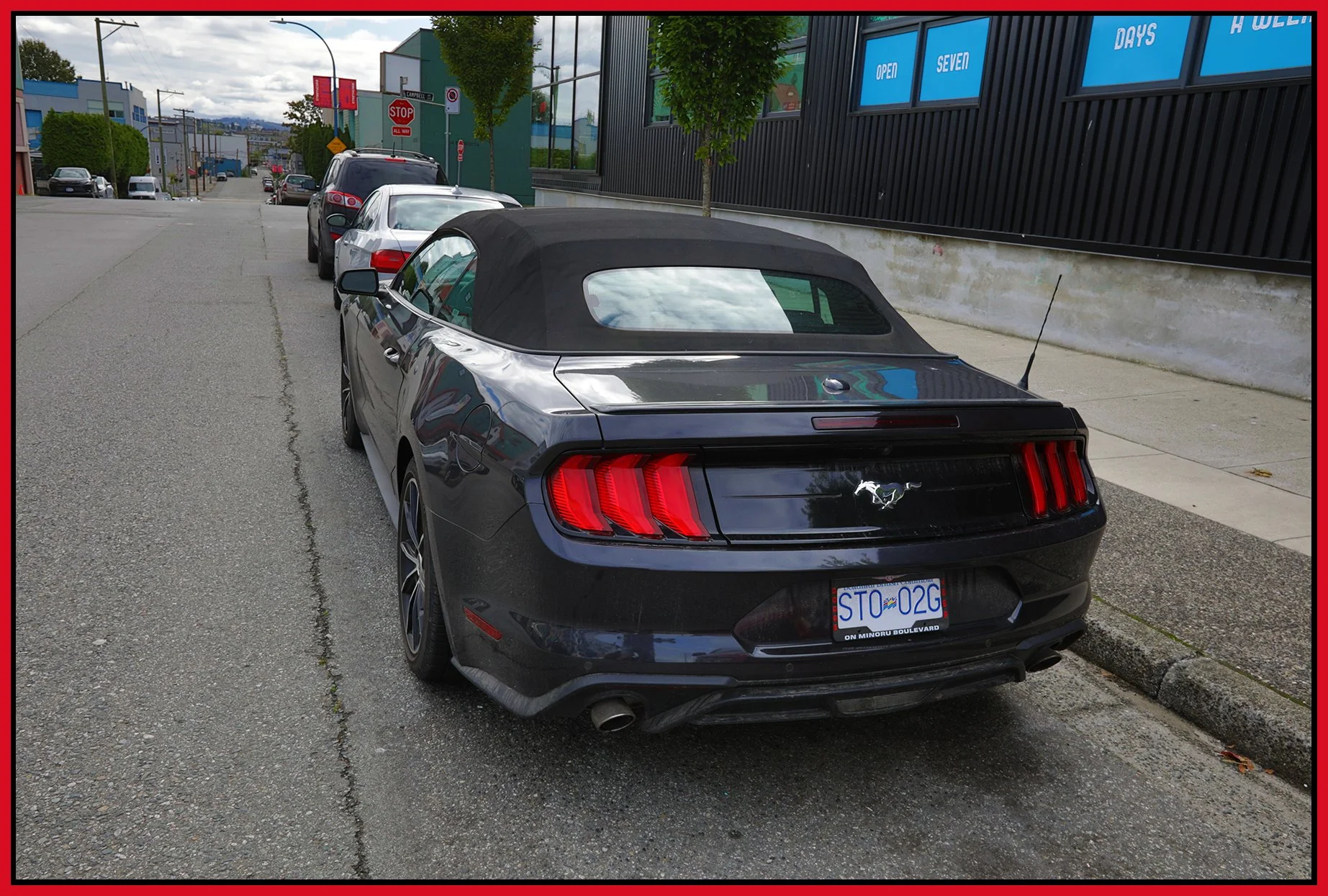 Ford Mustang 2022_Aug 28_2026_HDR_4L1572_4x6s.jpg