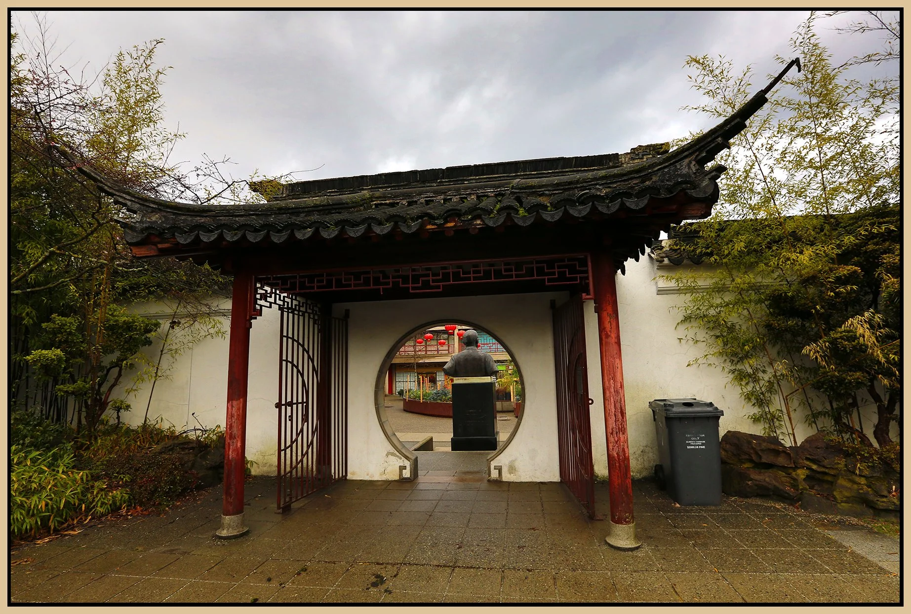 Chinatown Dr Sun Yat Sen_Feb 8_2013_HDR_D9462_4x6s.jpg