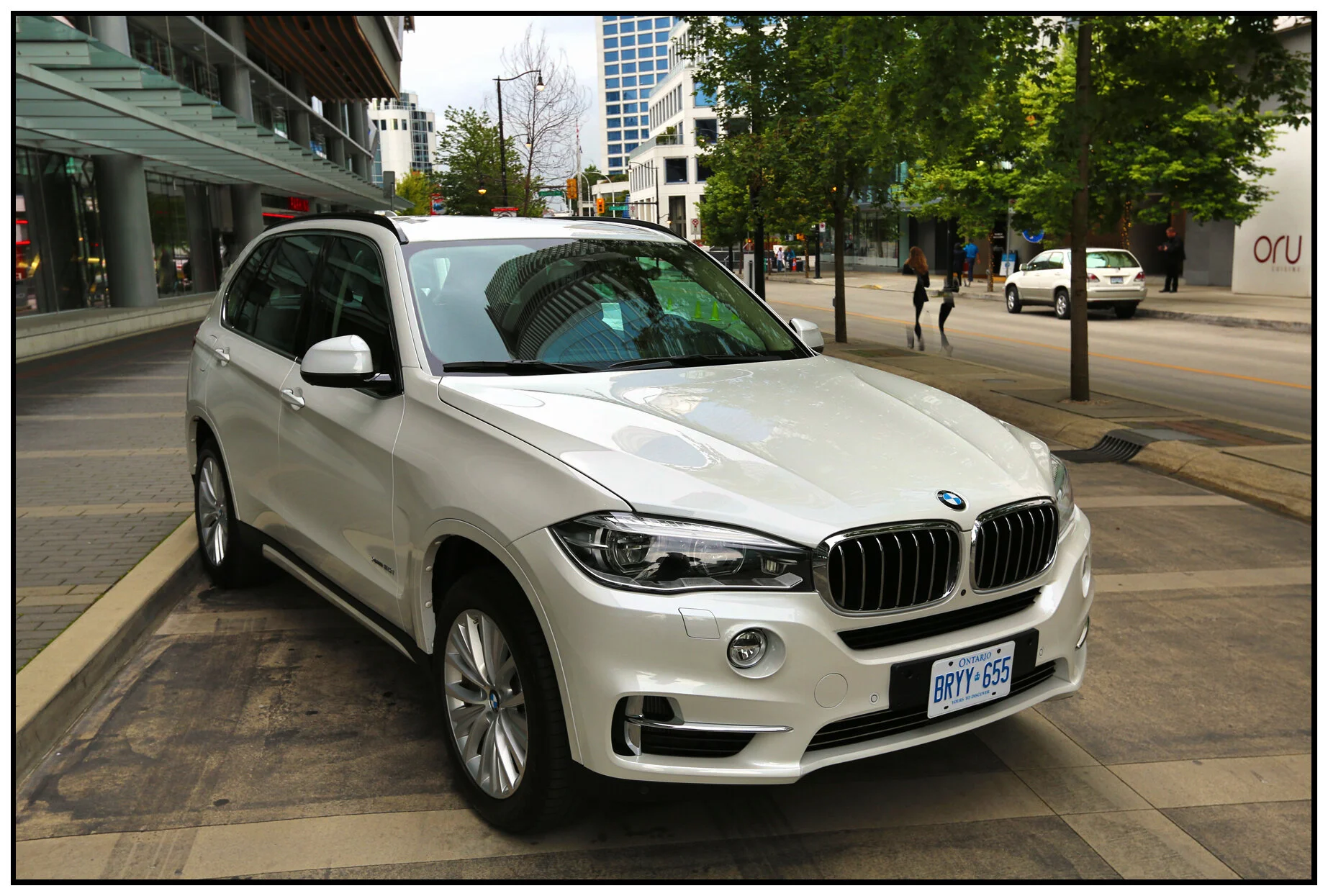 BMW X5_Sep 17_2013_HDR_B6228_4x6s.jpg