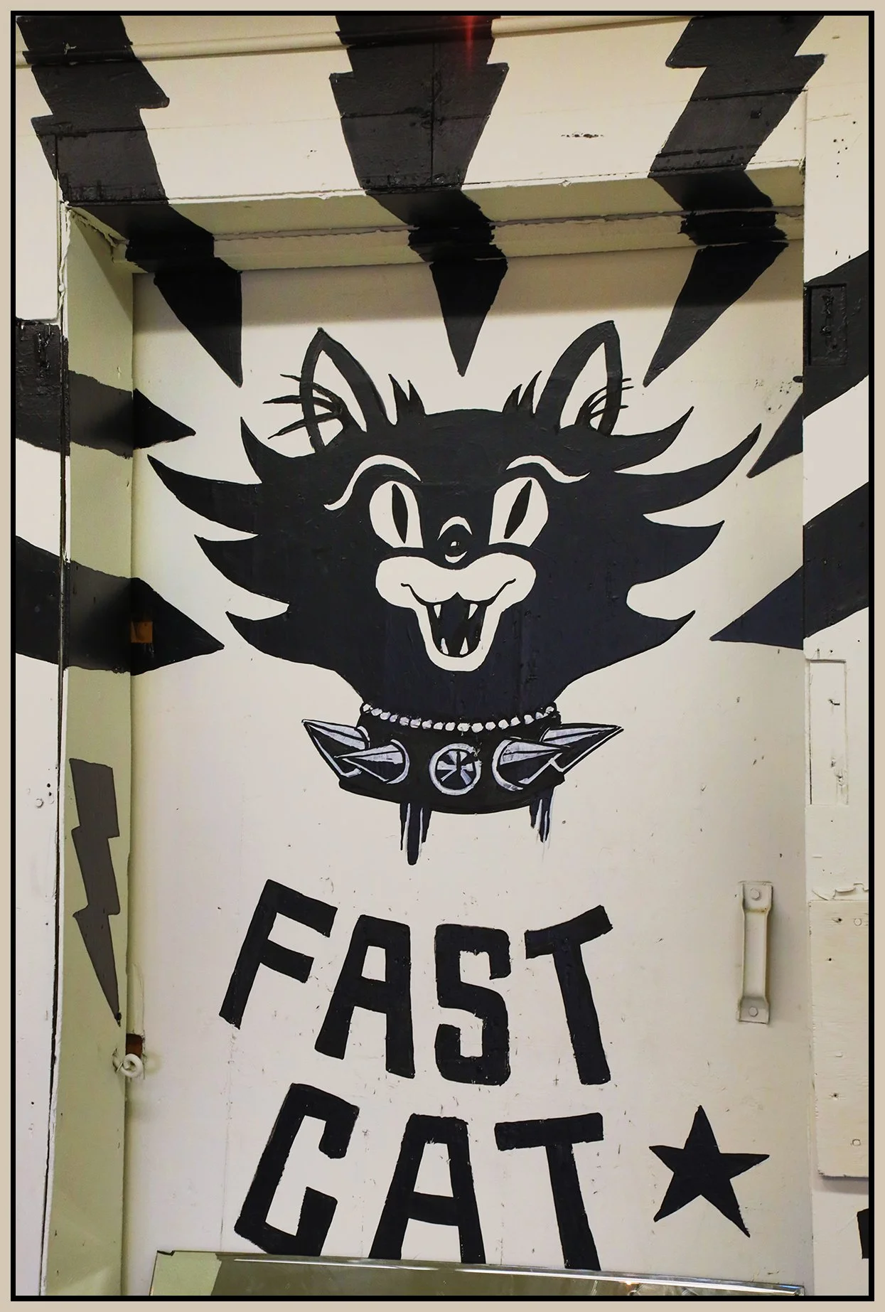 Burnout Cafe Sign_Nov 13_2022_HDR_4H4630_4x6s.jpg