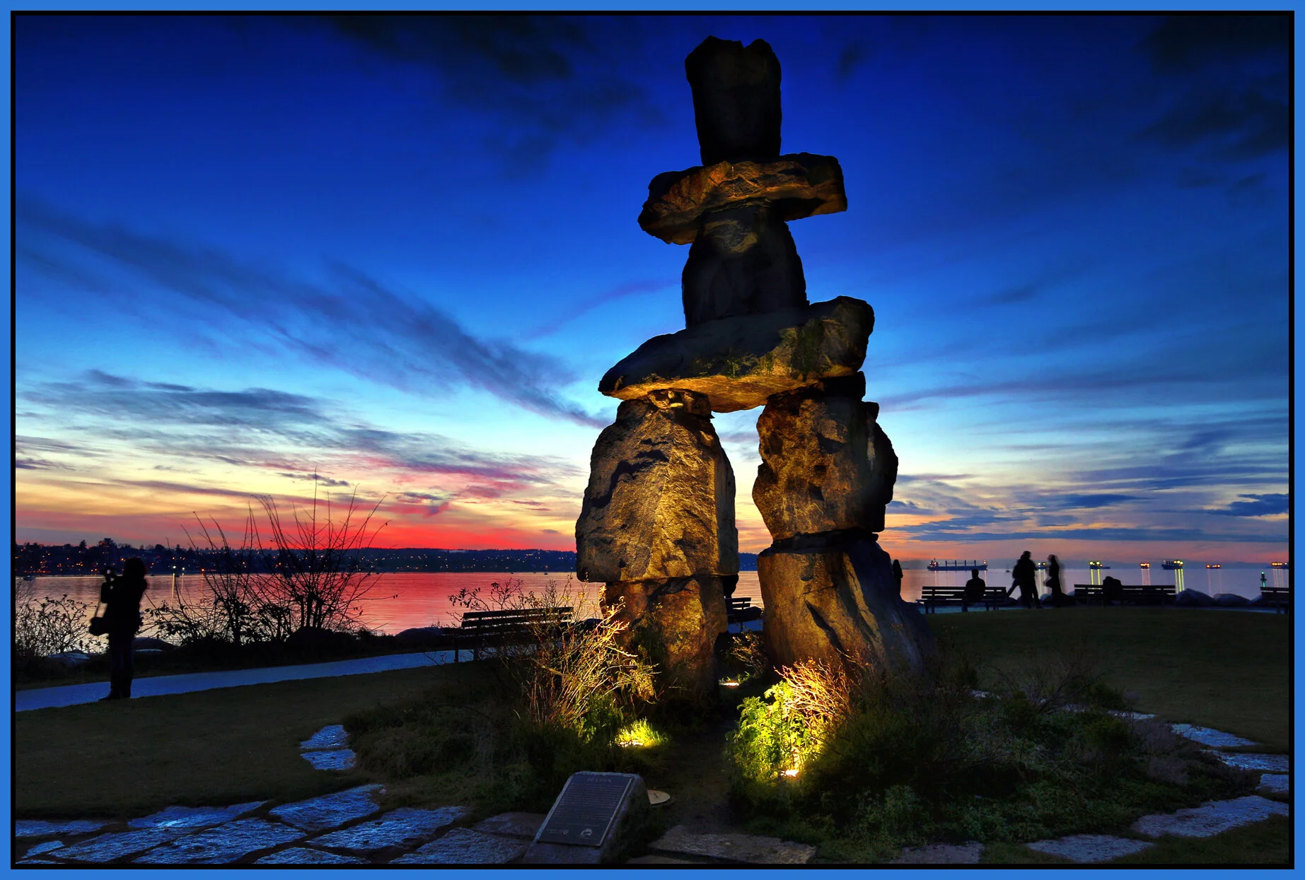 English Bay Inukshuk_Dec 15_2013_HDR_D3400_peHrDdl_4x6s.jpg
