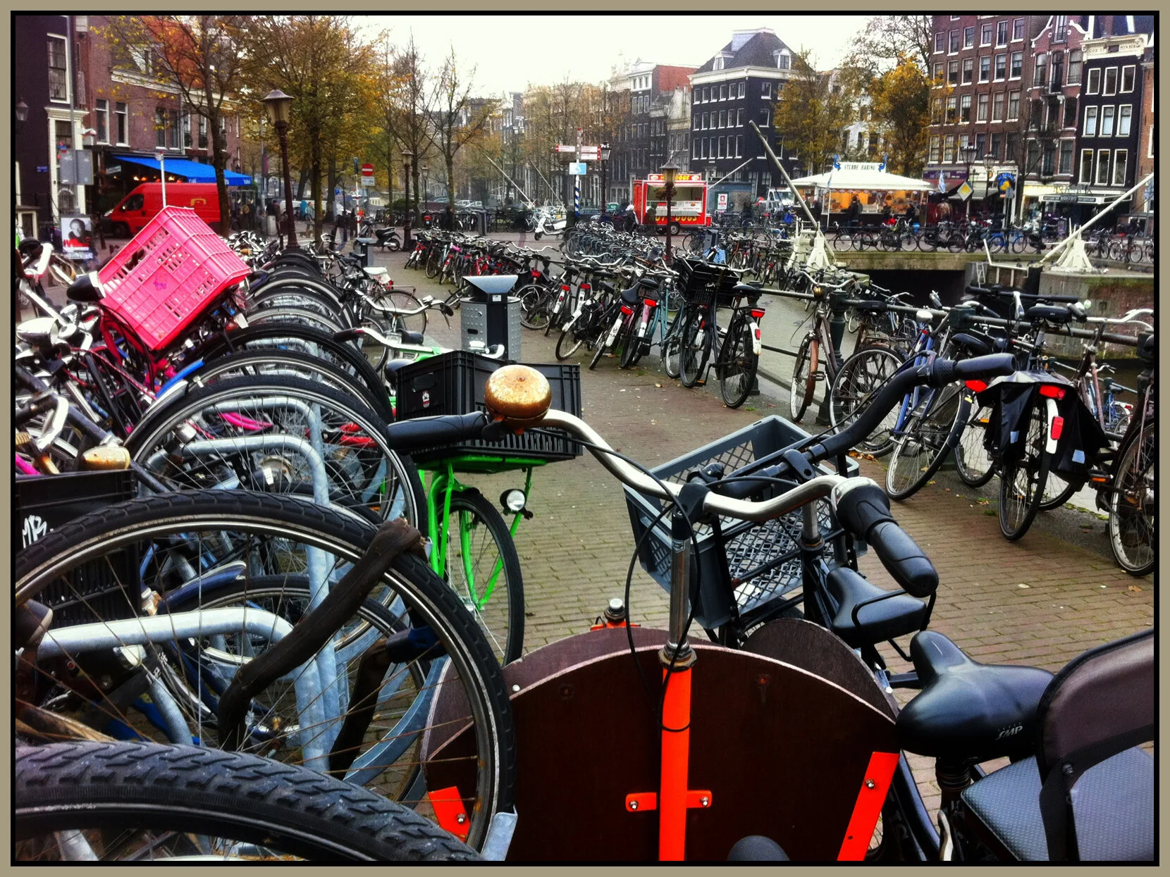 Amsterdam_Nov 8_2011_1556_4x5.3s.jpg