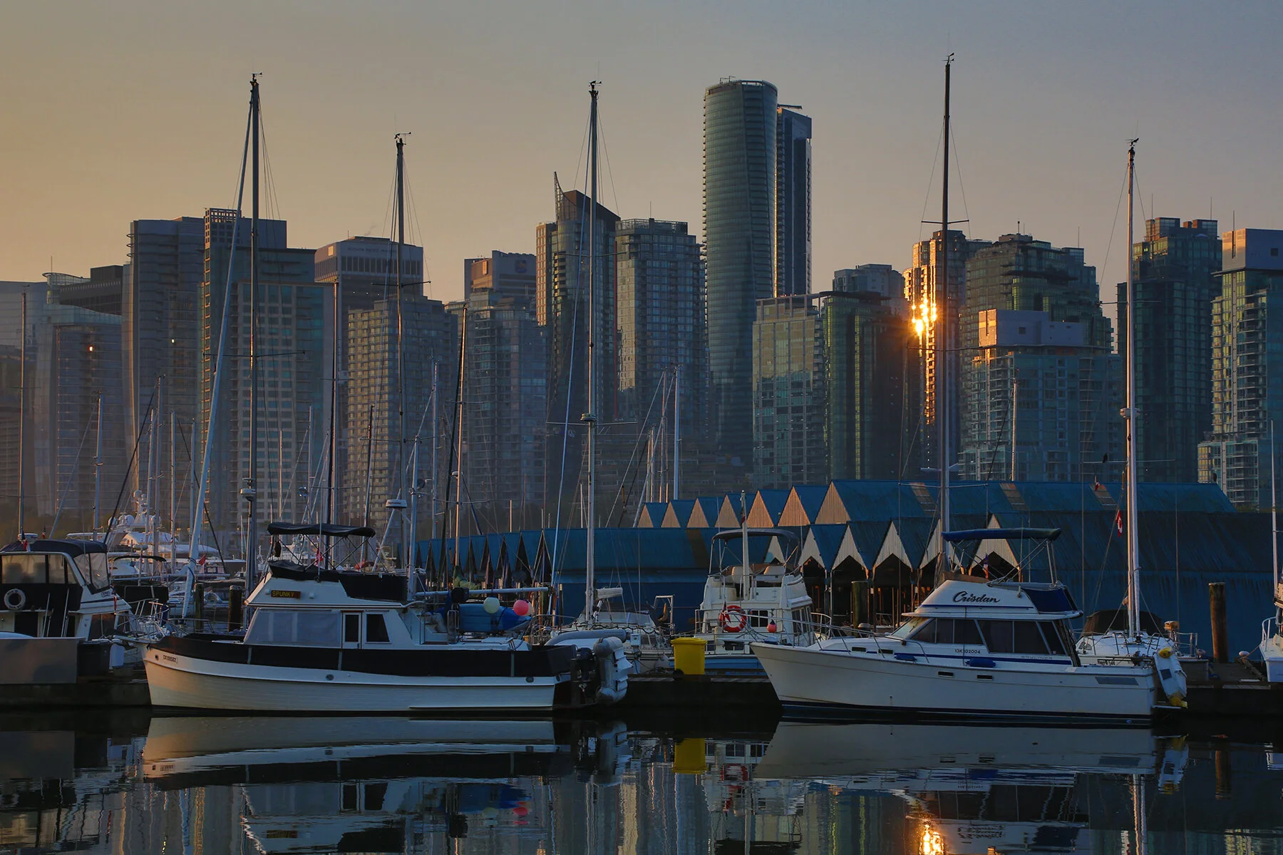 Coal Harbour Boats_Oct 2_2020_HDR_3B3897_4x6.jpg