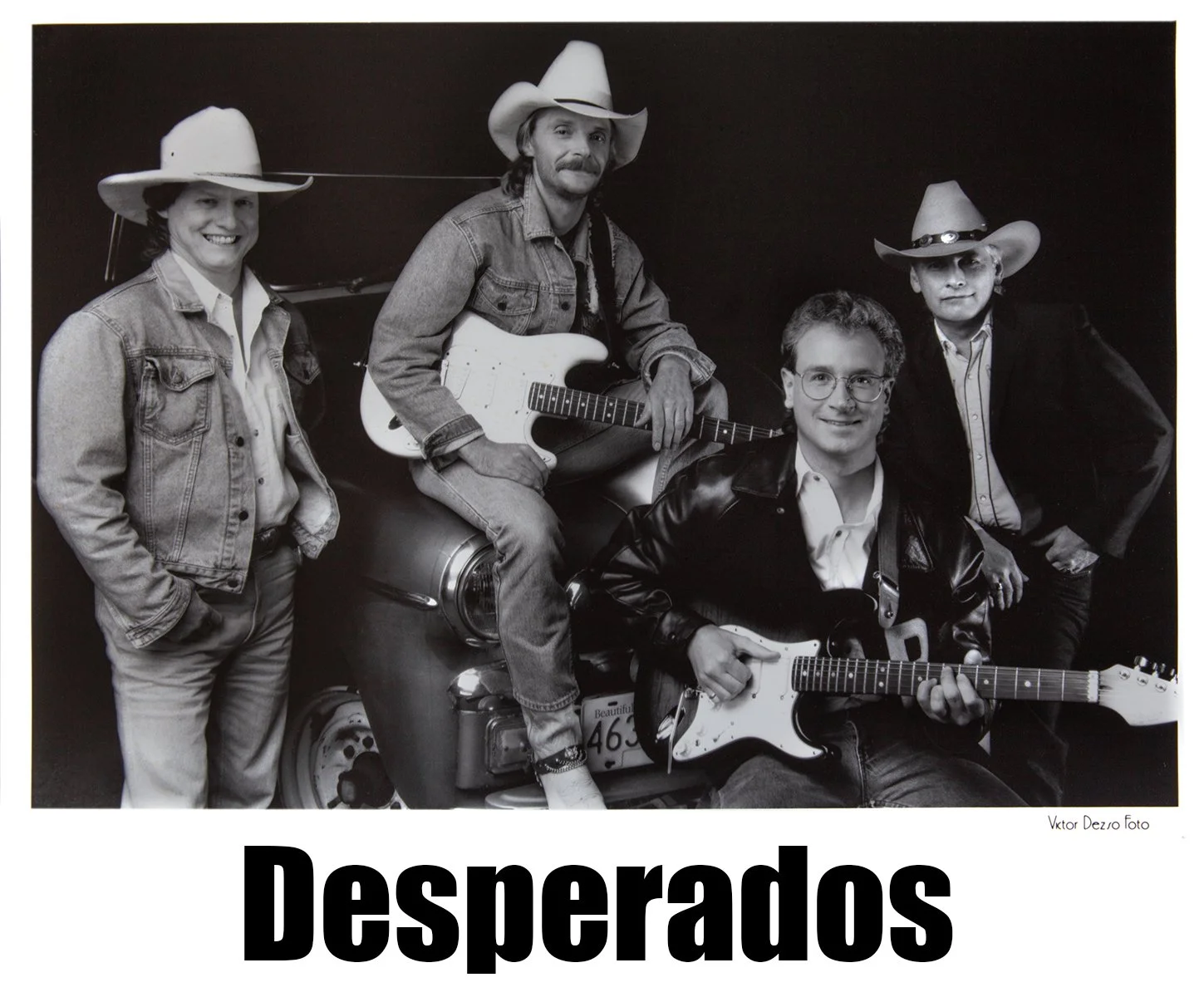 Desperados_1990's Band_8119_4x5.jpg