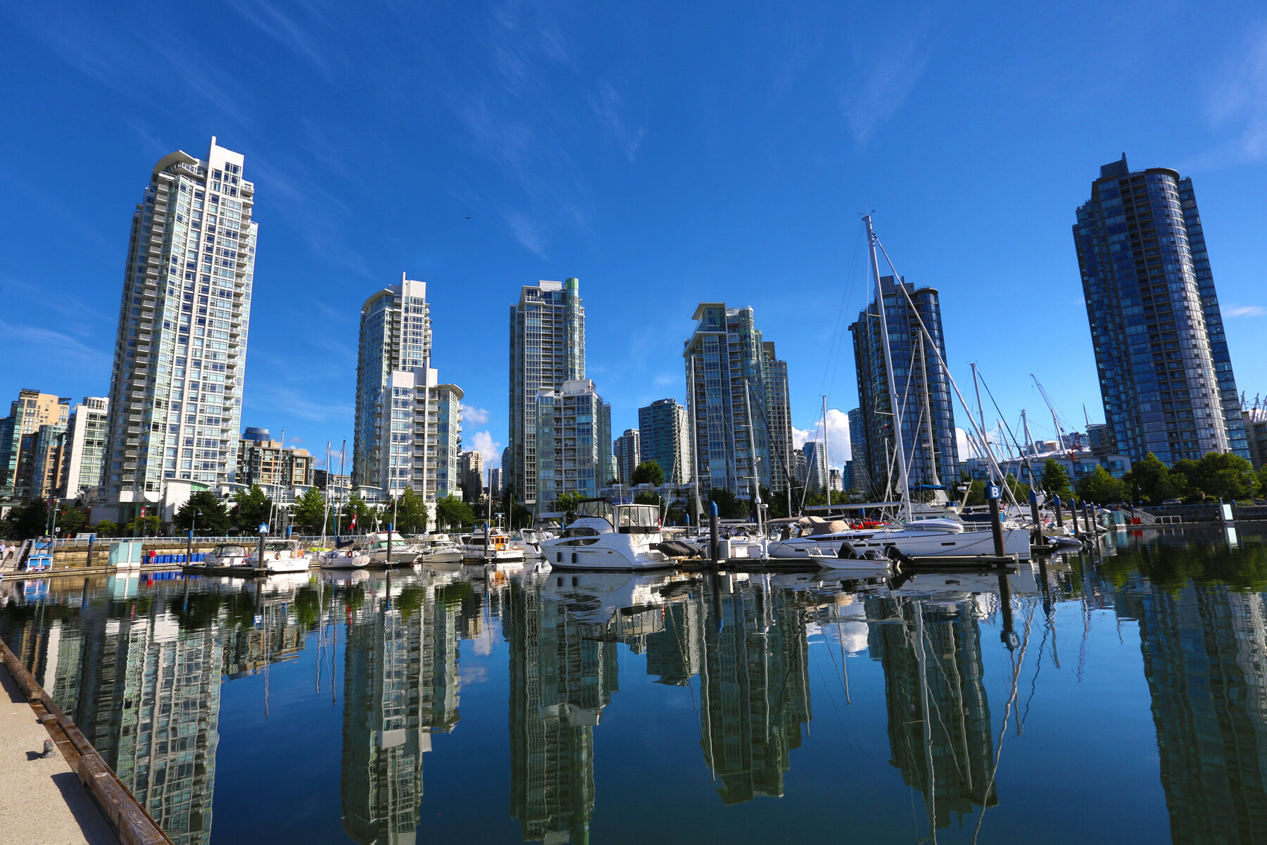 Marinaside Boats_Jul 10_2016_HDR_L3661_4x6.jpg